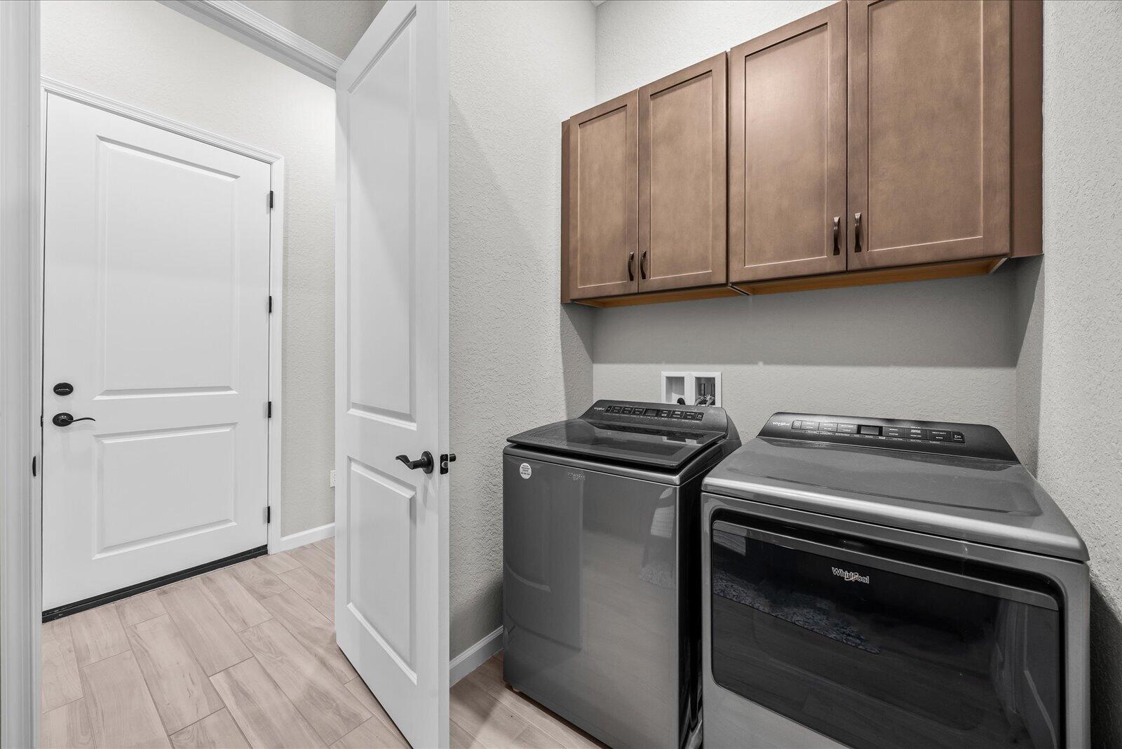 415 Se Crathes Street Se Property Photo 25