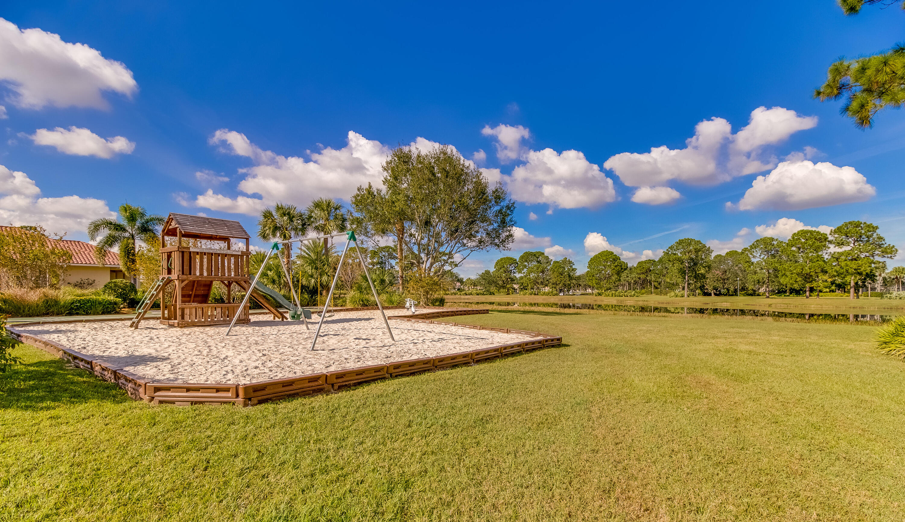 709 Sw Andros Cove Property Photo 50