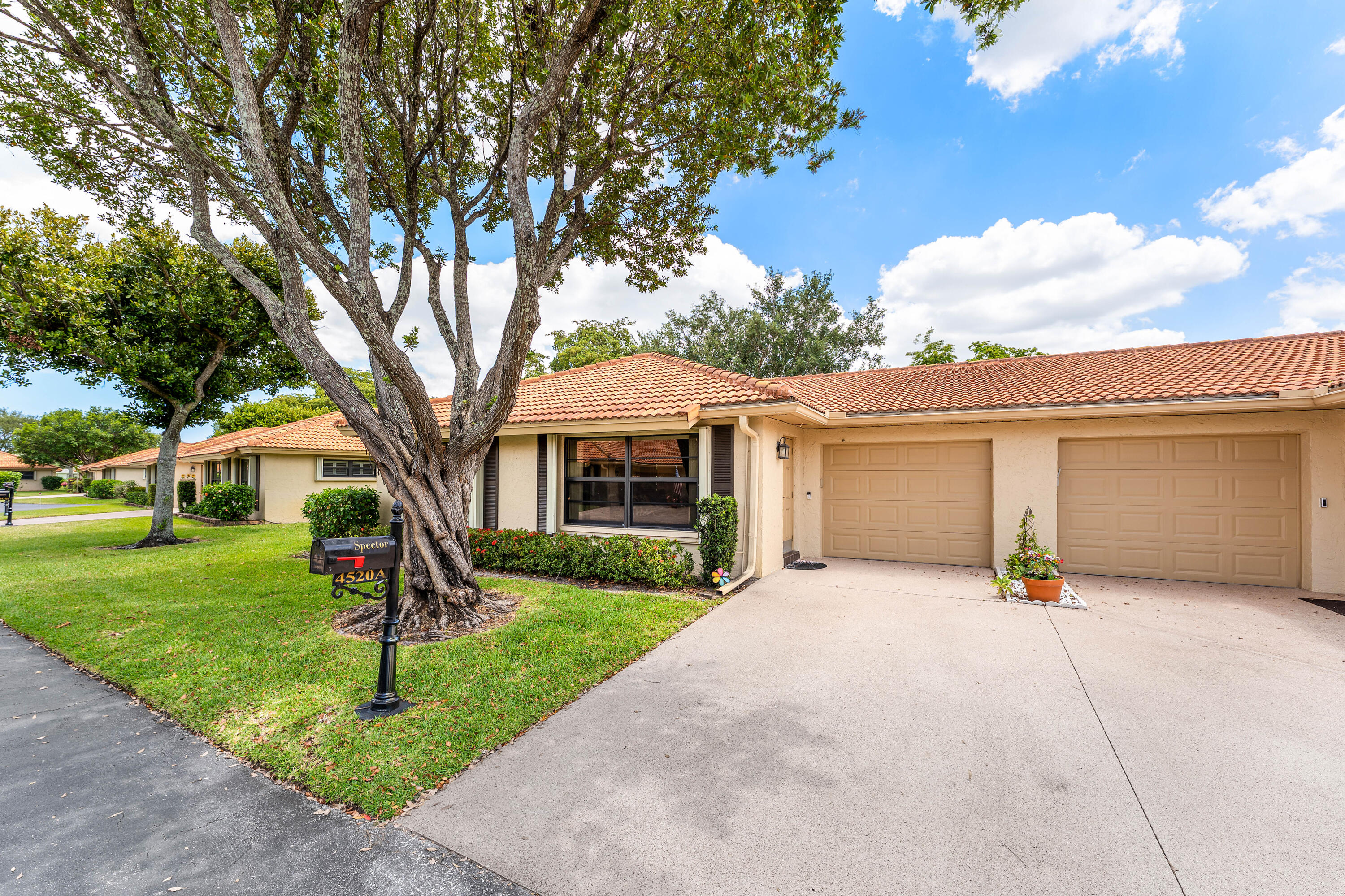 4520 Ficus Tree Road A Property Photo 1