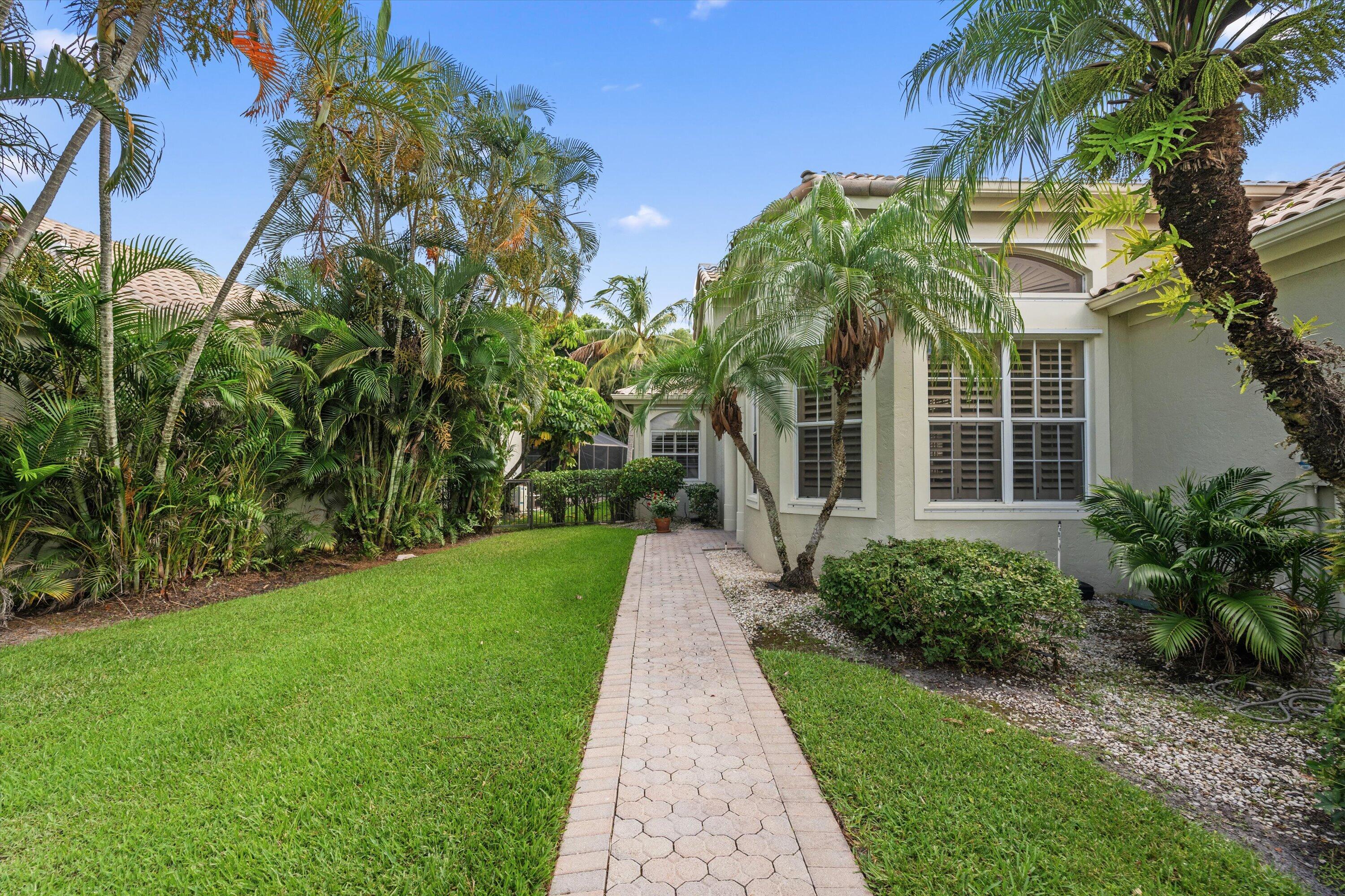 12557 Mallet Circle Property Photo 2