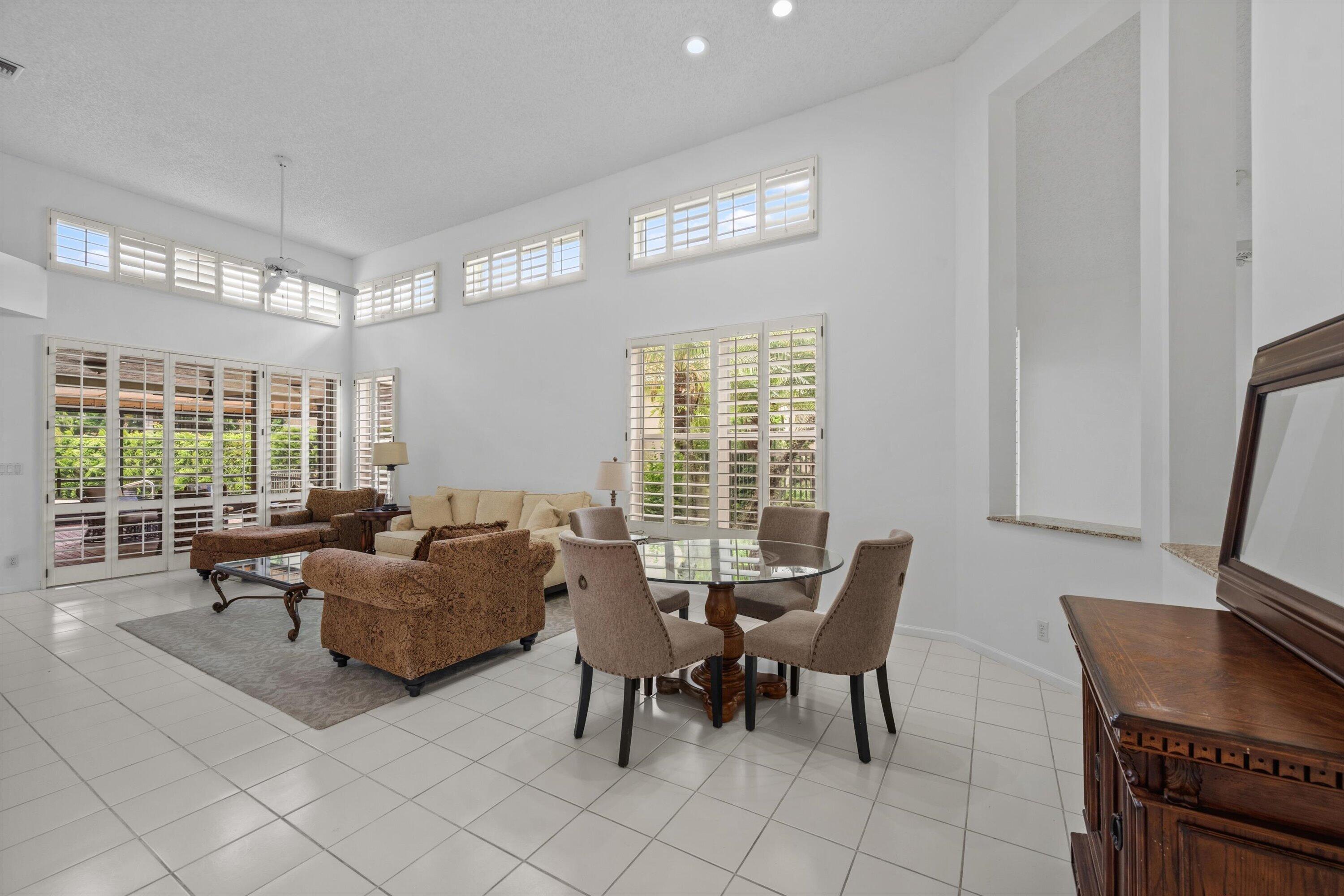 12557 Mallet Circle Property Photo 4