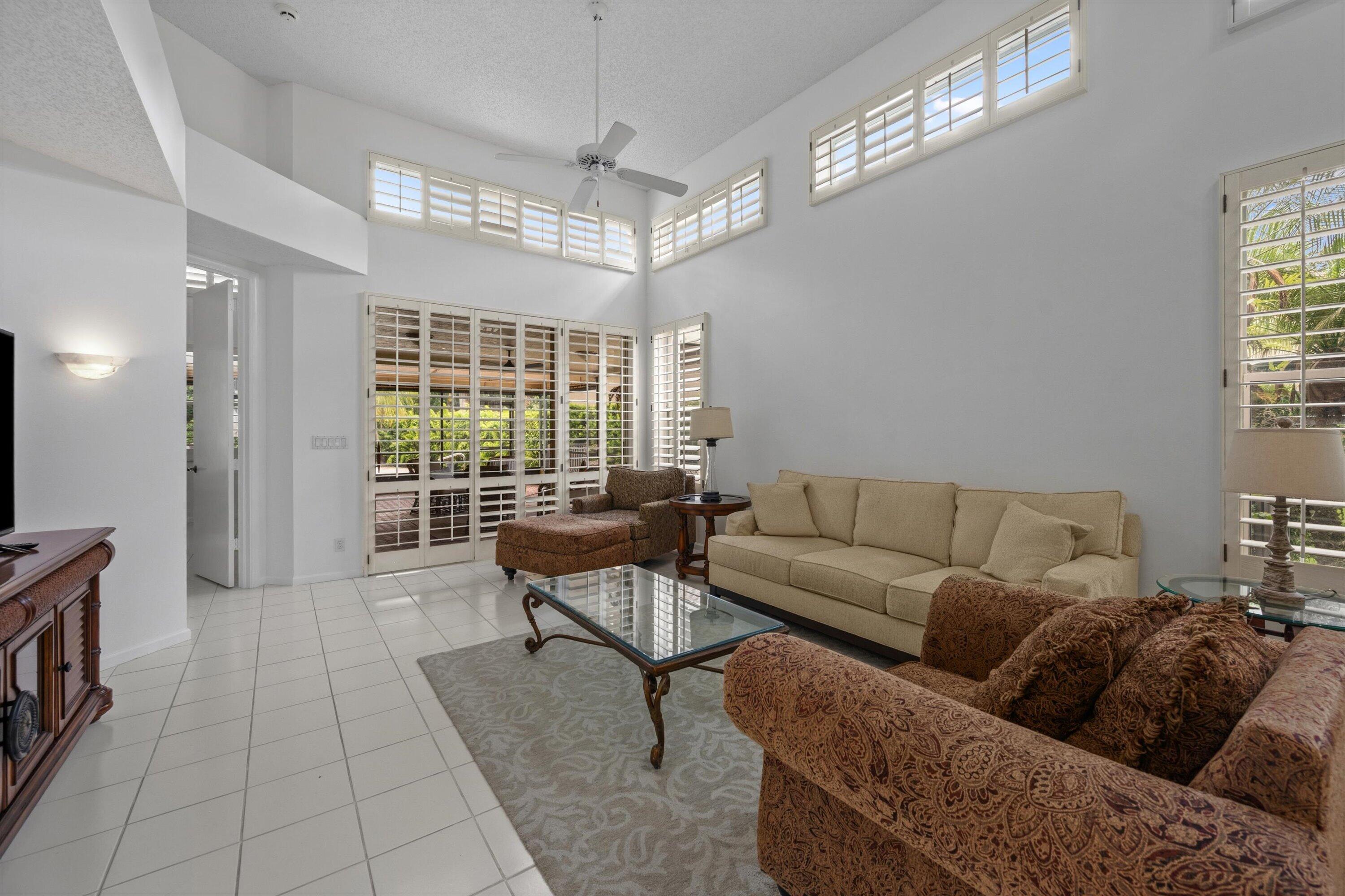 12557 Mallet Circle Property Photo 6