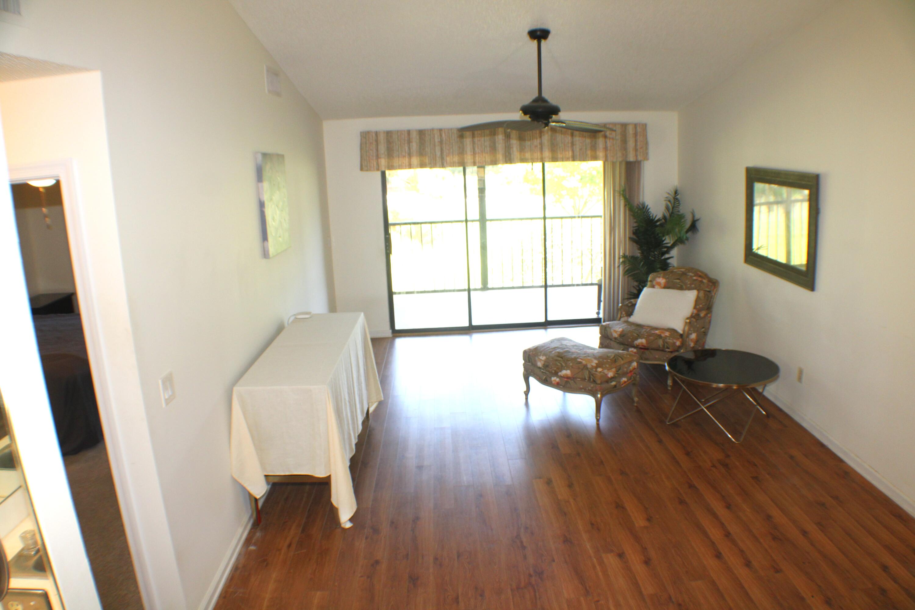 1082 Keystone Drive C Property Photo 7