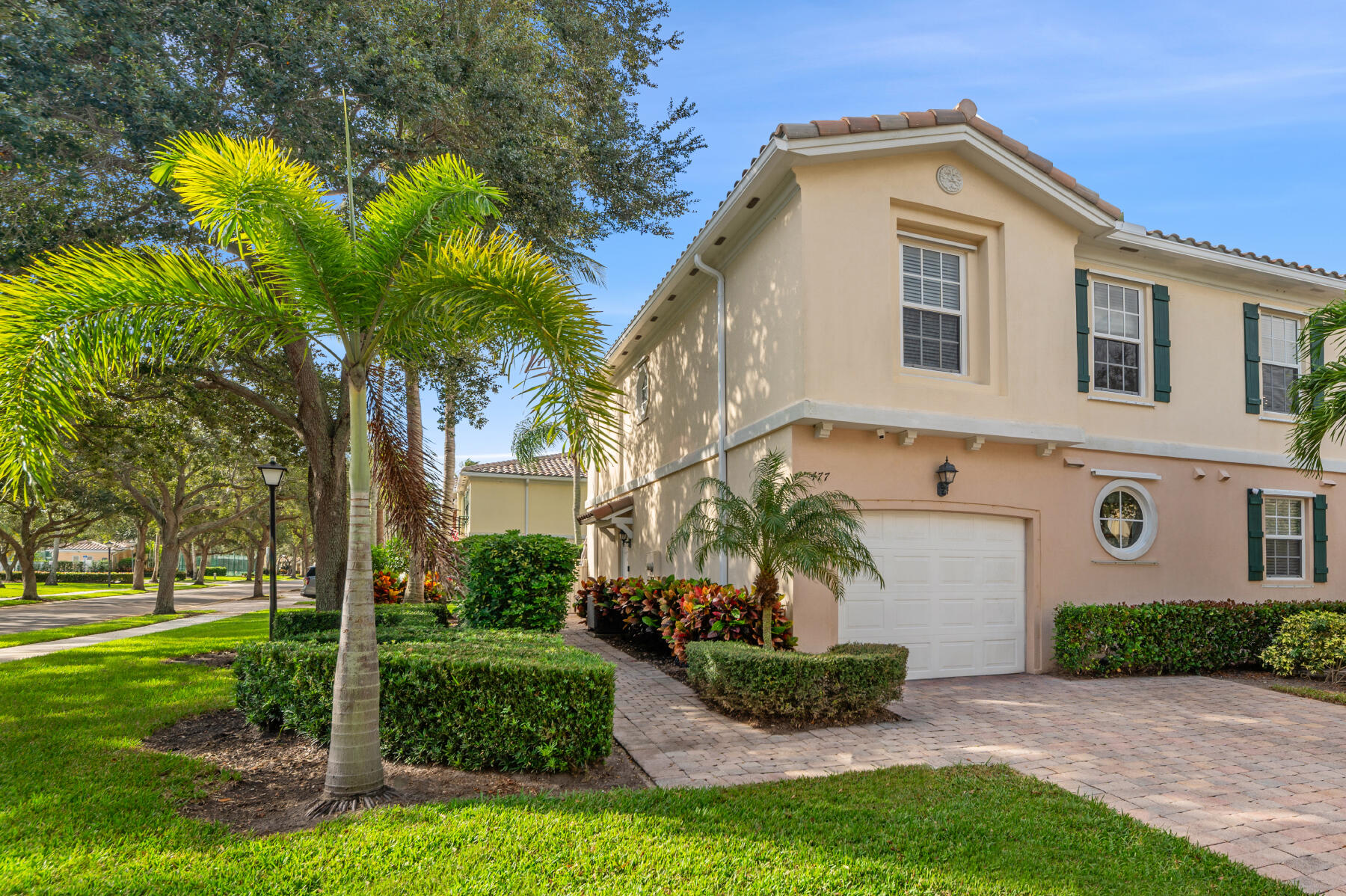 477 Capistrano Drive Property Photo 1