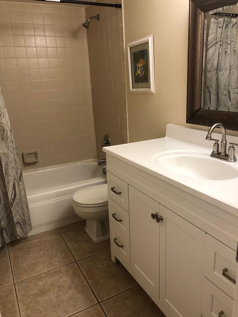 450 Egret Circle 9203 Property Photo 25