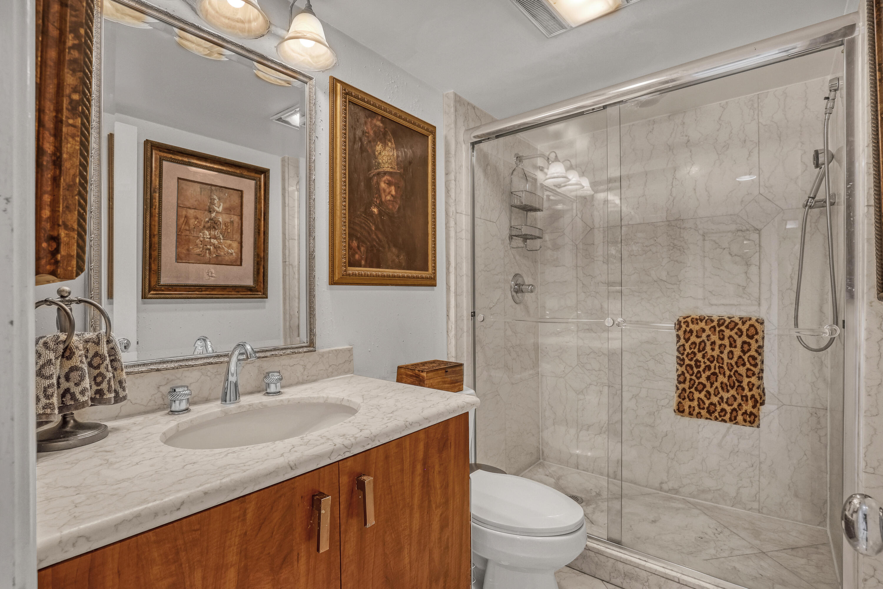 356 Golfview Road 403 Property Photo 27