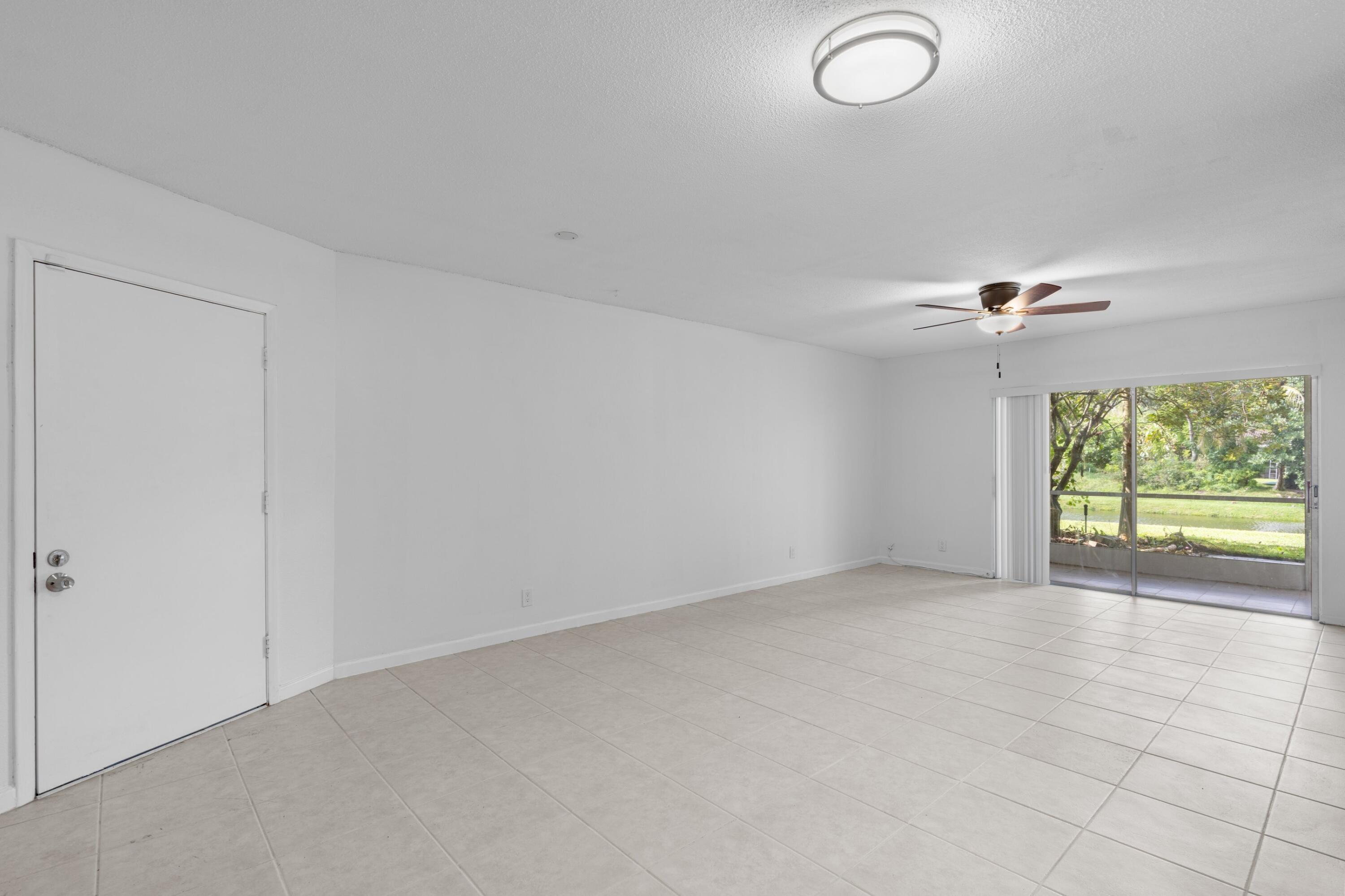 10693 N Military Trail 7 Property Photo 2