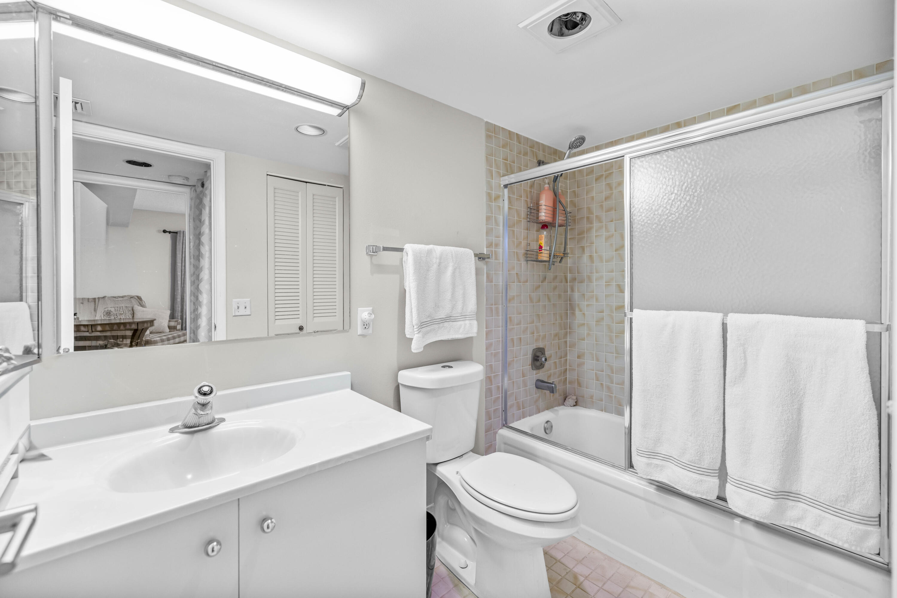 3301 Aruba Way D3 Property Photo 17