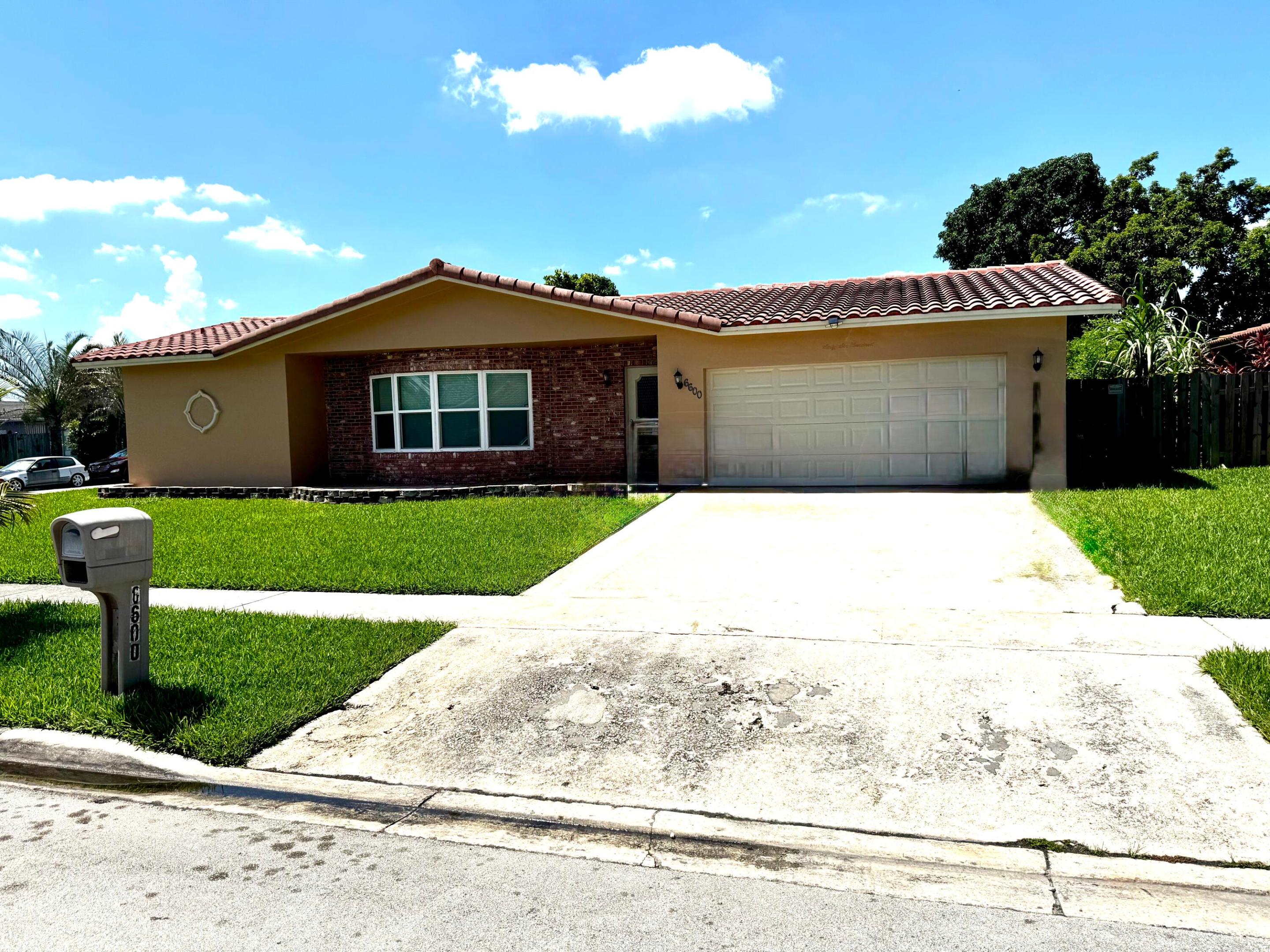 6600 Nw 23rd Street Property Photo 3