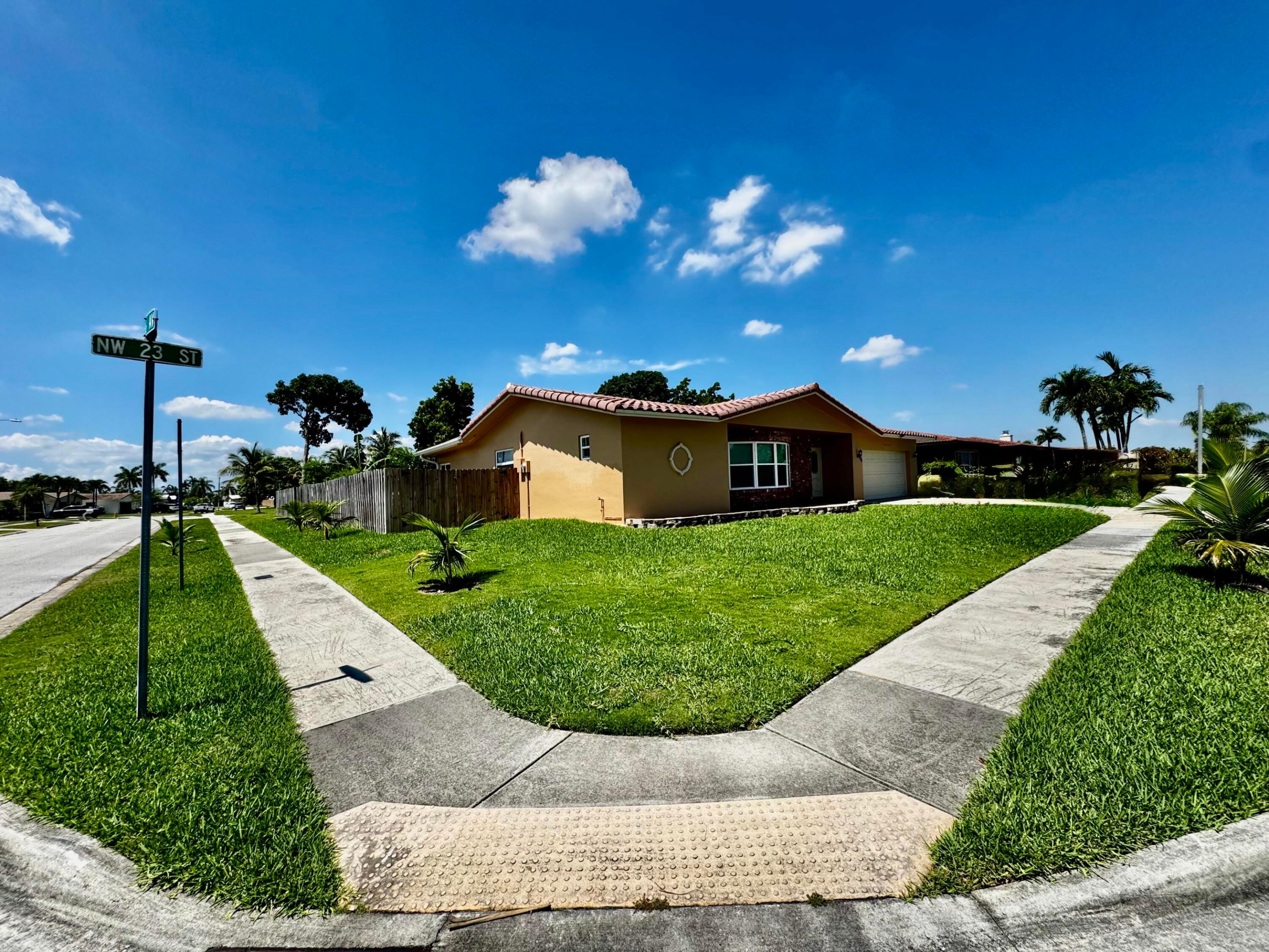 6600 Nw 23rd Street Property Photo 4