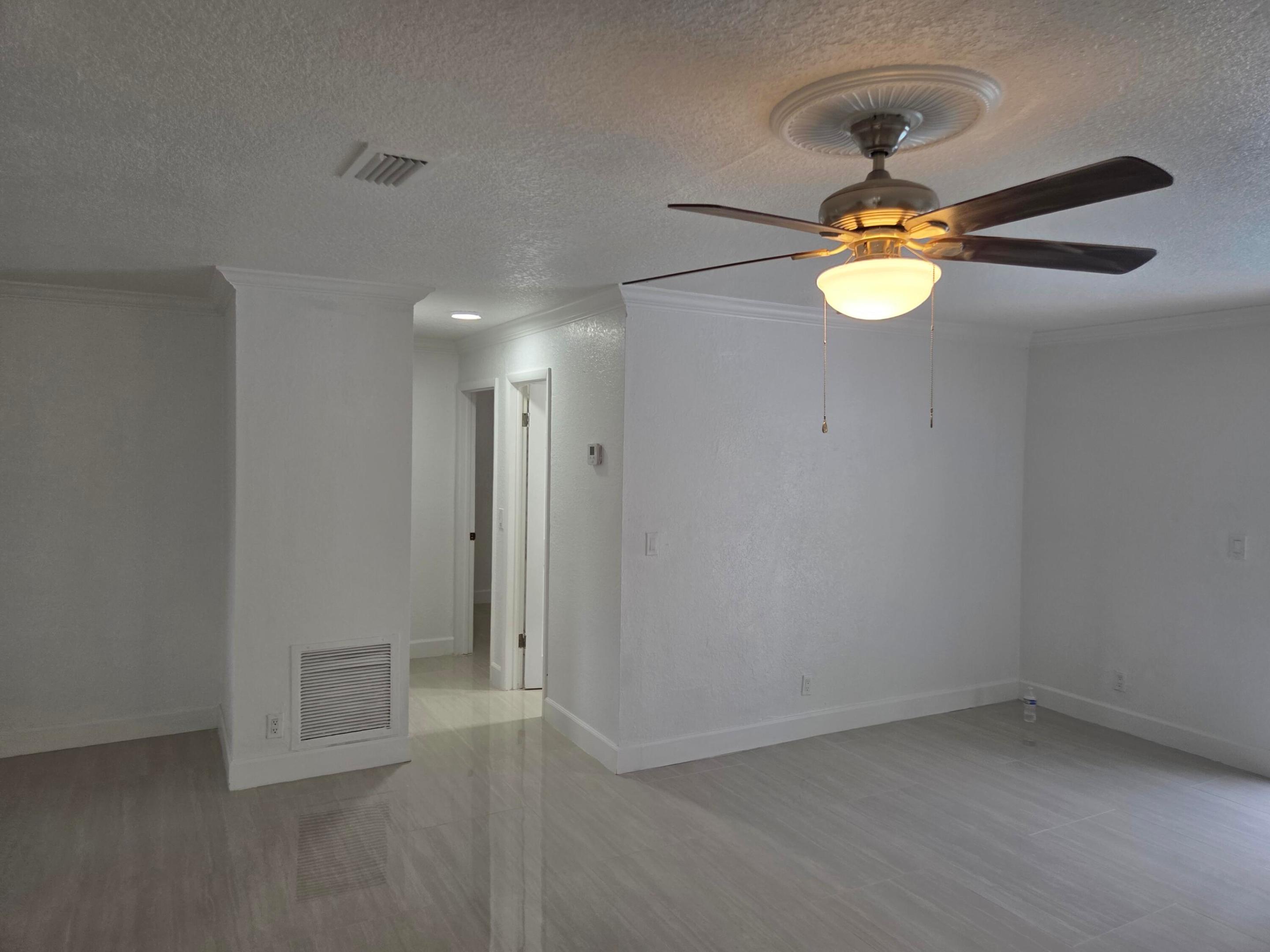7601 Kimberly Boulevard Property Photo 25