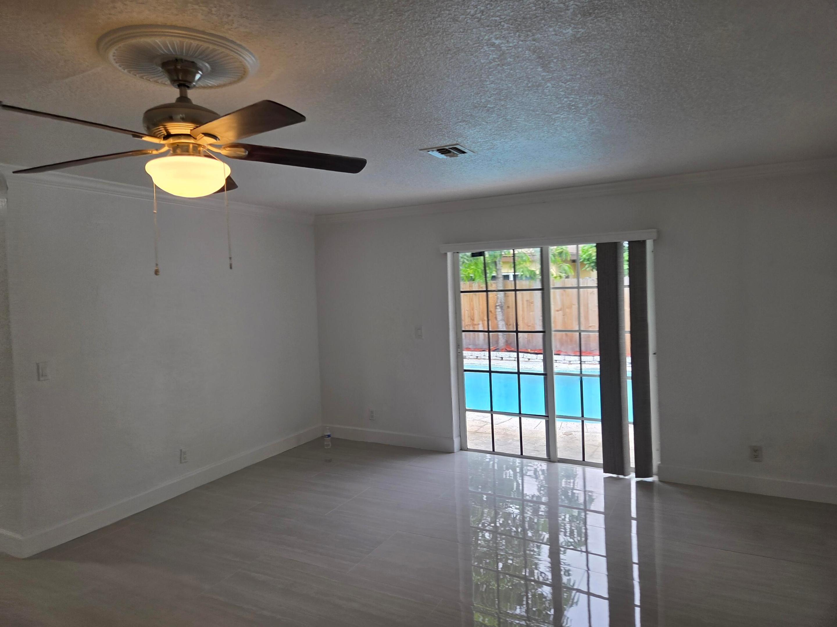 7601 Kimberly Boulevard Property Photo 28