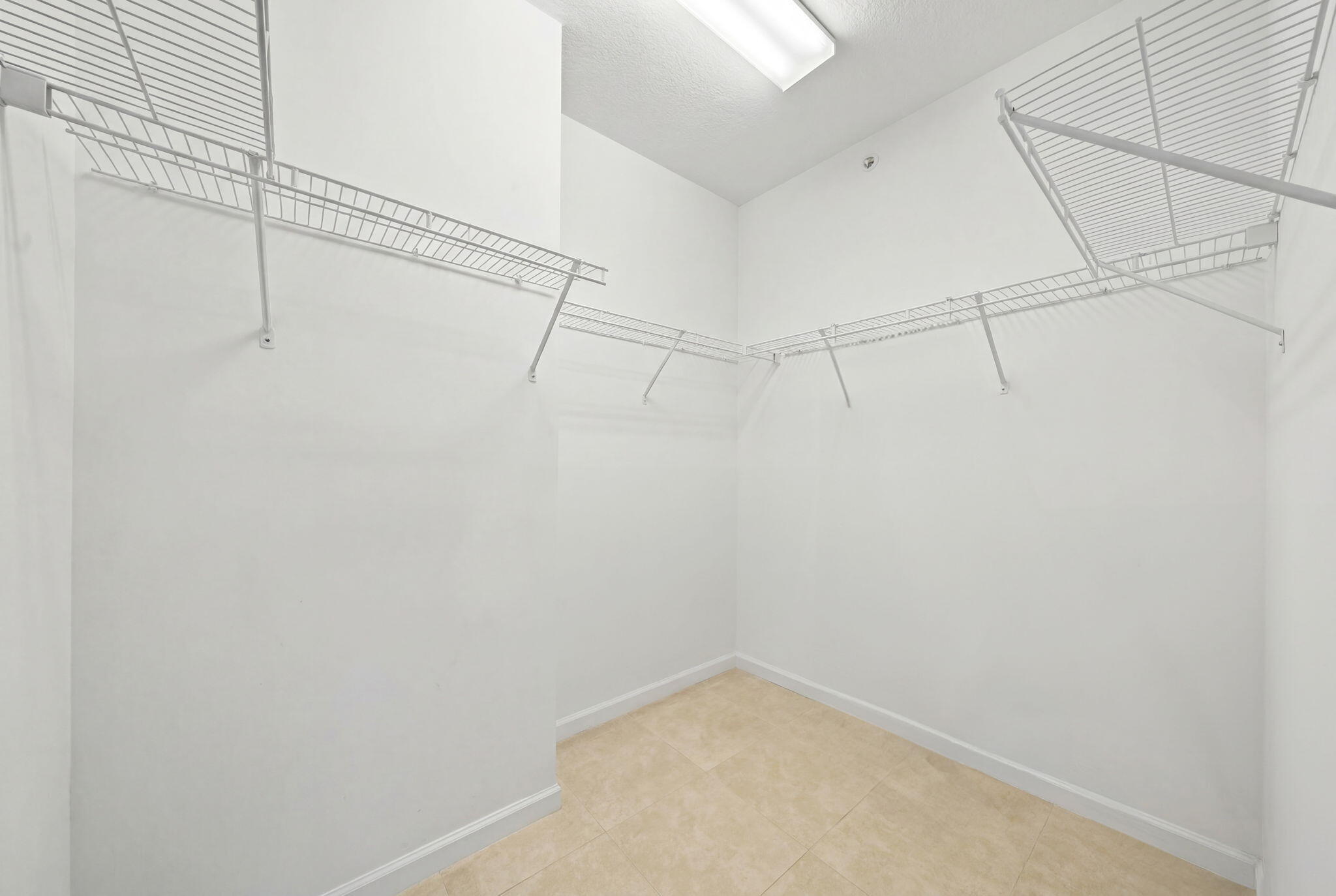 2900 Ne 12th Terrace 25 Property Photo 31