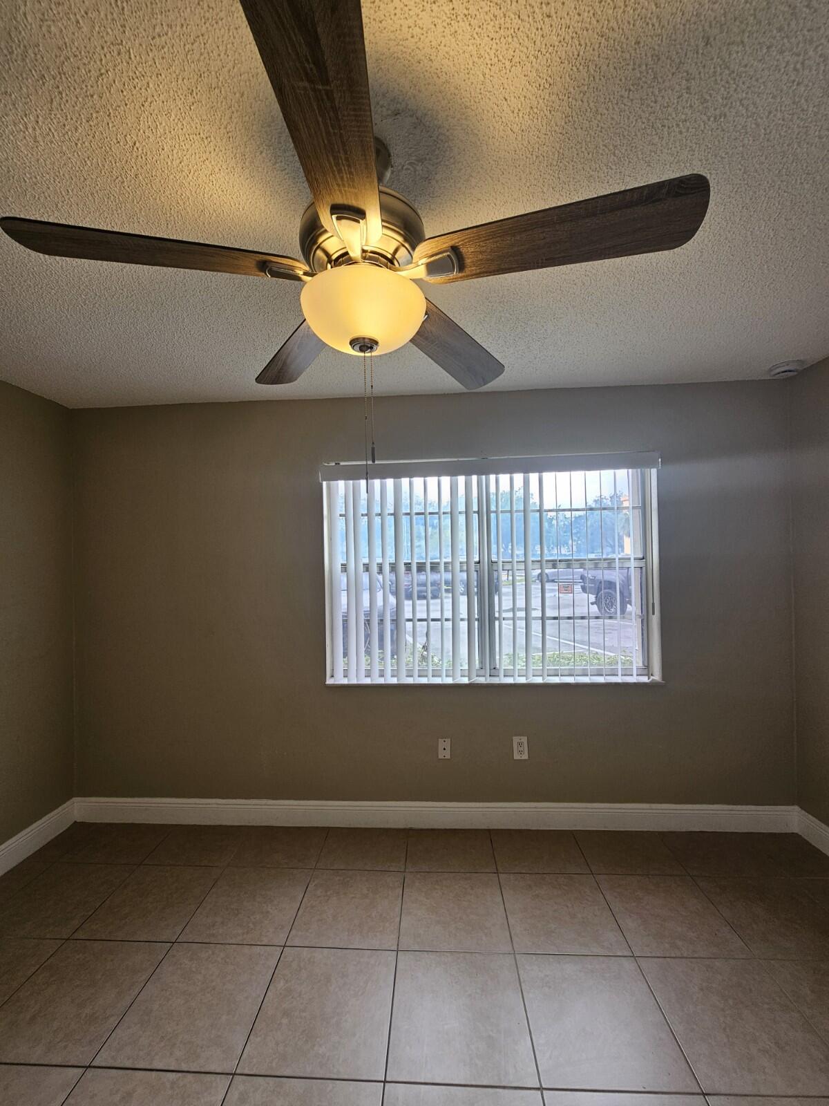 4324 Nw 9th Avenue 6-1c Property Photo 12