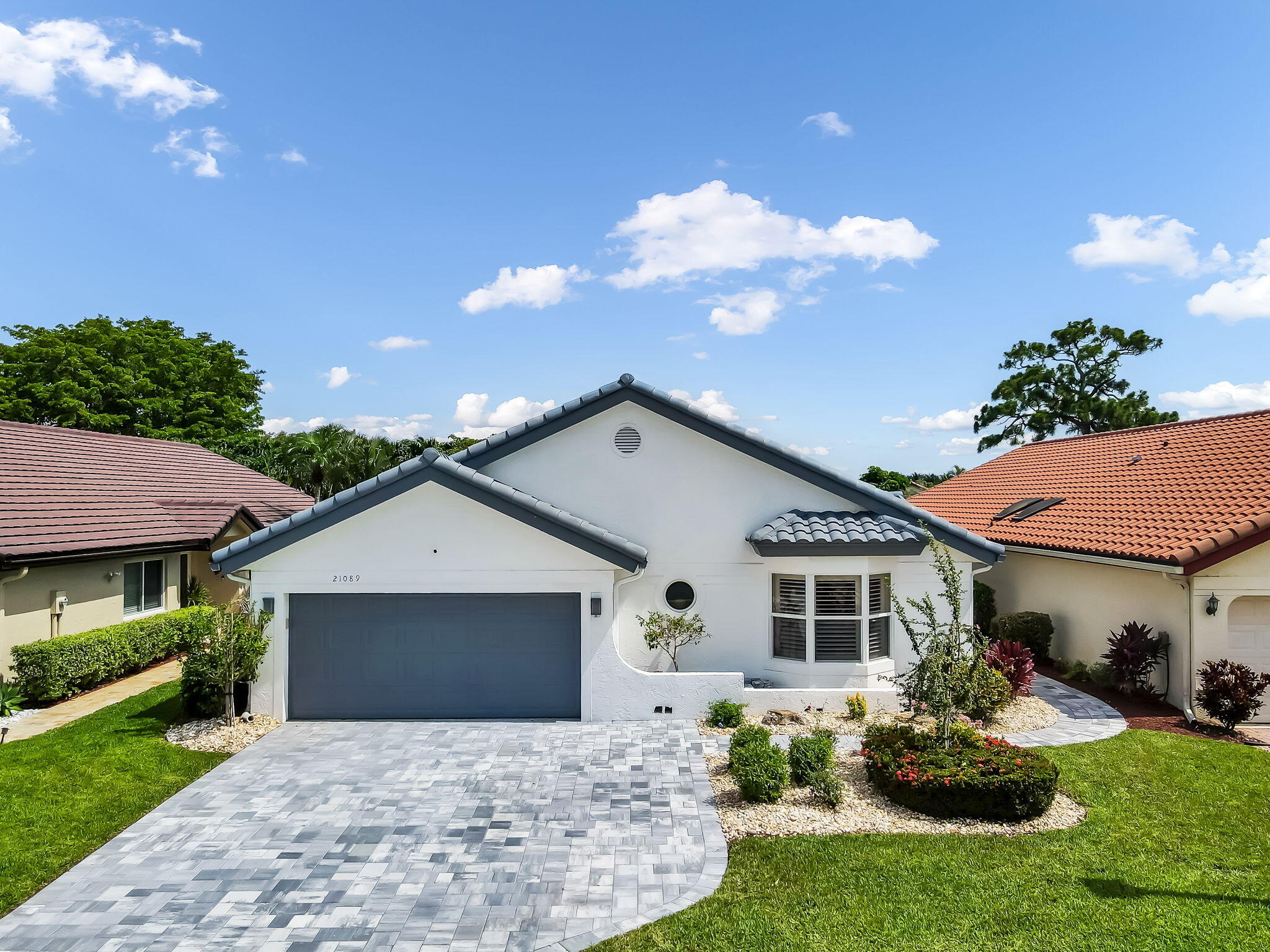 21089 Cottonwood Drive Property Photo 1