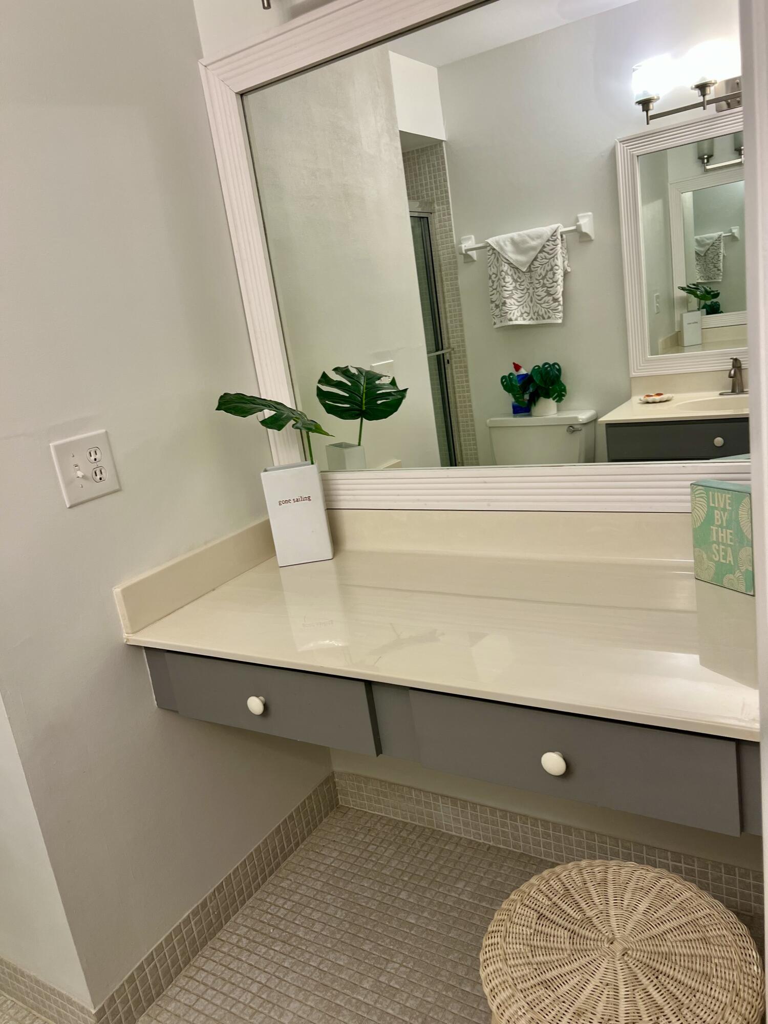 175 Se Saint Lucie Boulevard C34 Property Photo 5