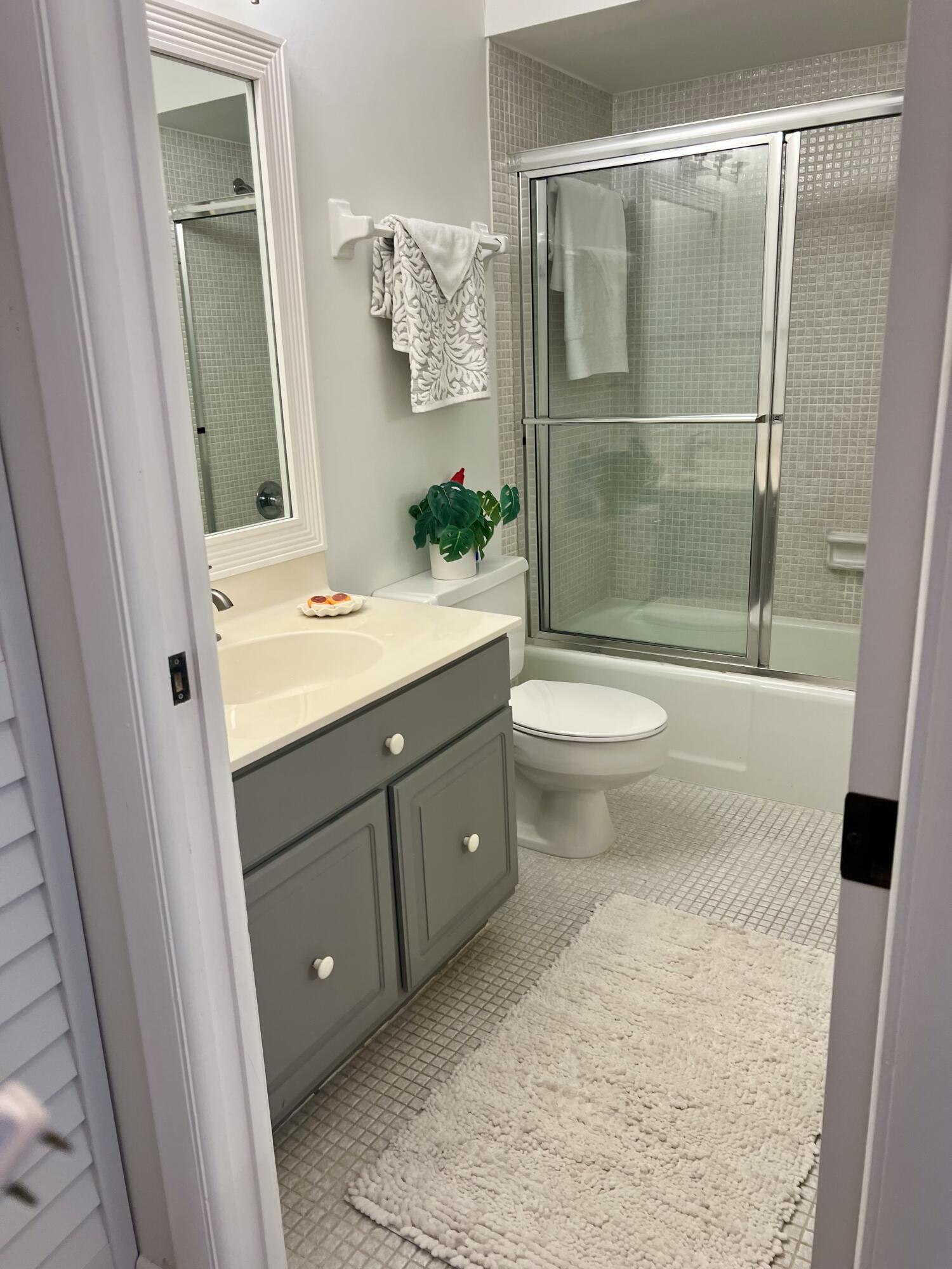 175 Se Saint Lucie Boulevard C34 Property Photo 6