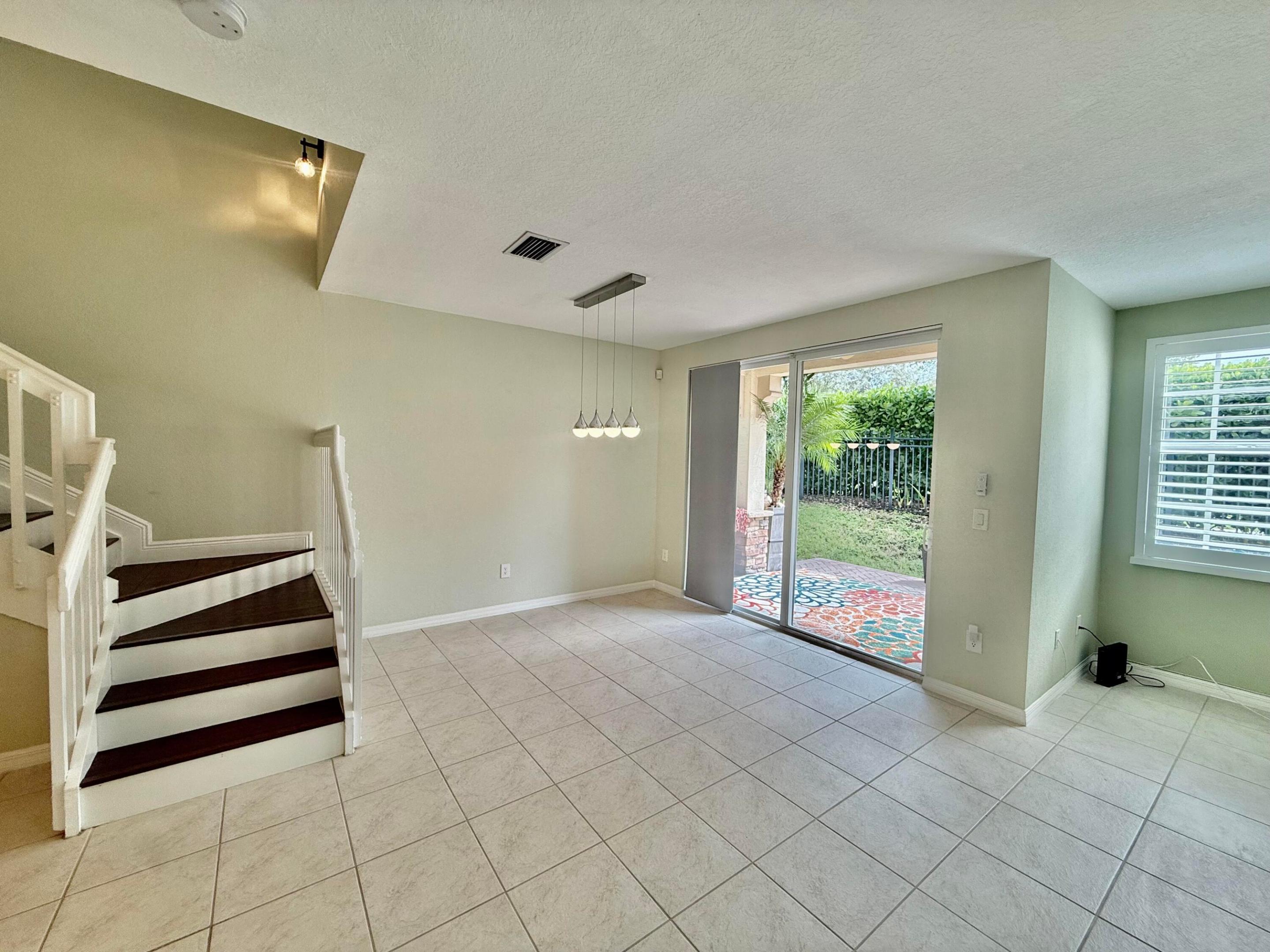 1015 Ventnor Avenue 3a Property Photo 17
