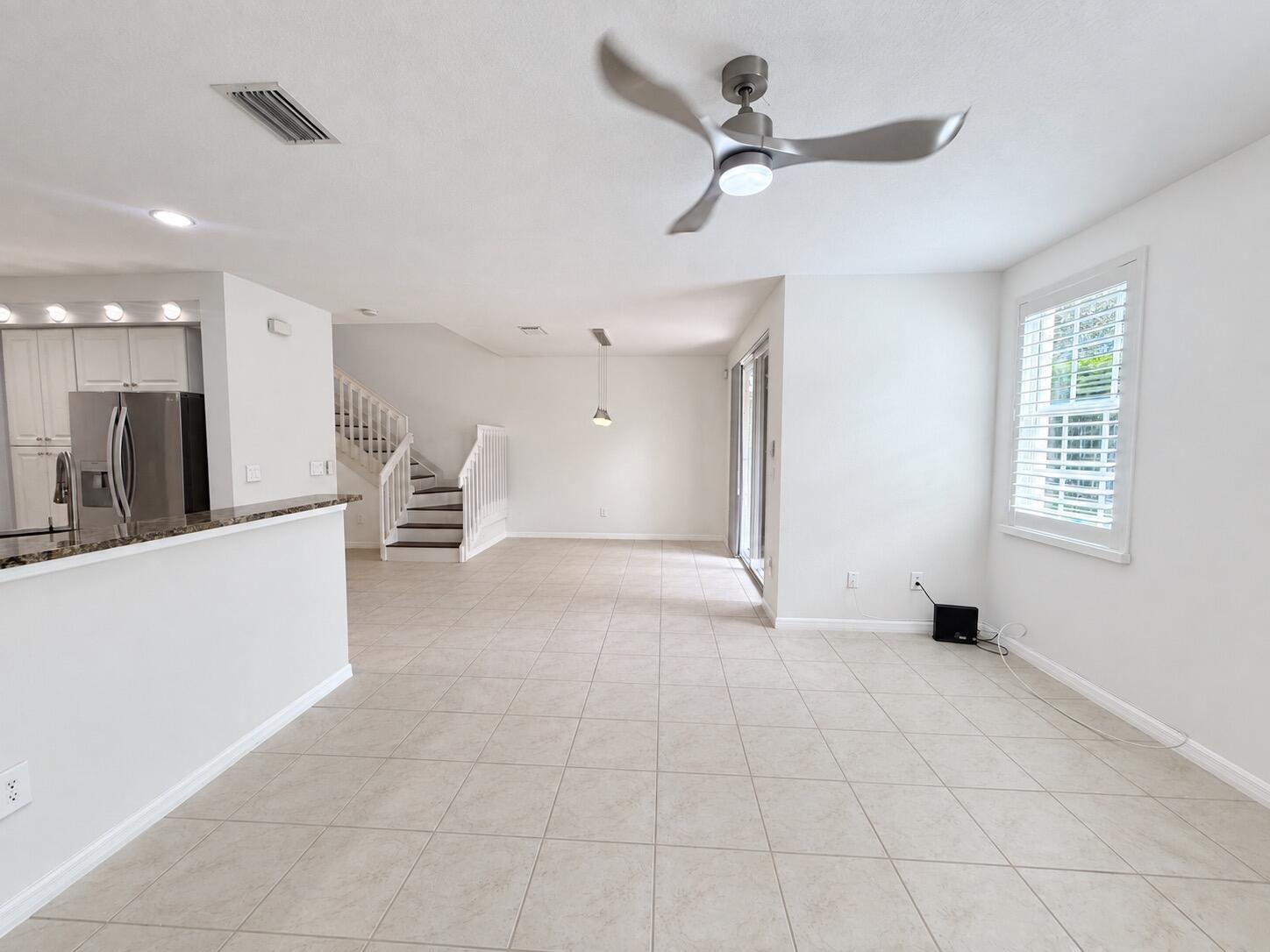 1015 Ventnor Avenue 3a Property Photo 21