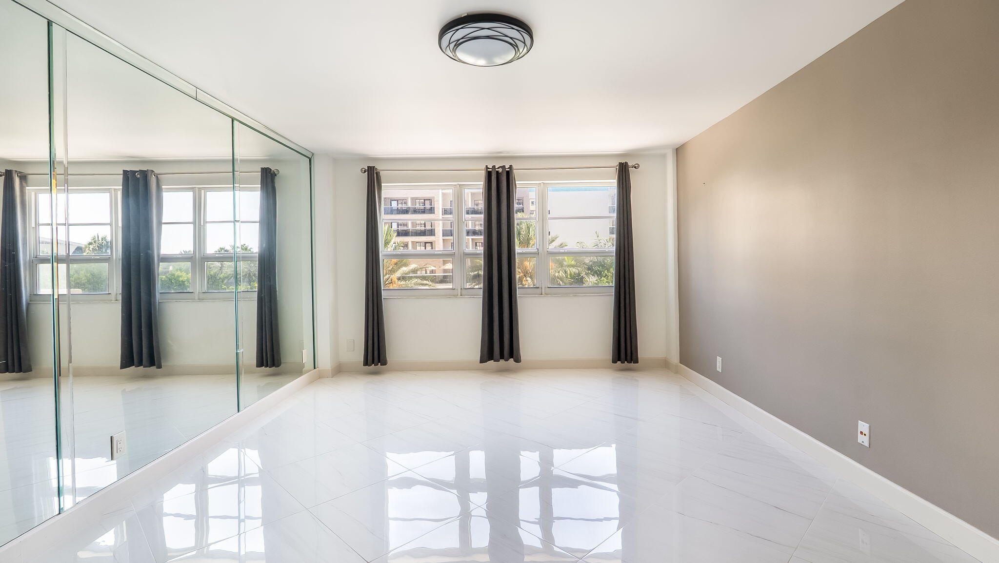 133 N Pompano Beach Boulevard 204 Property Photo 15