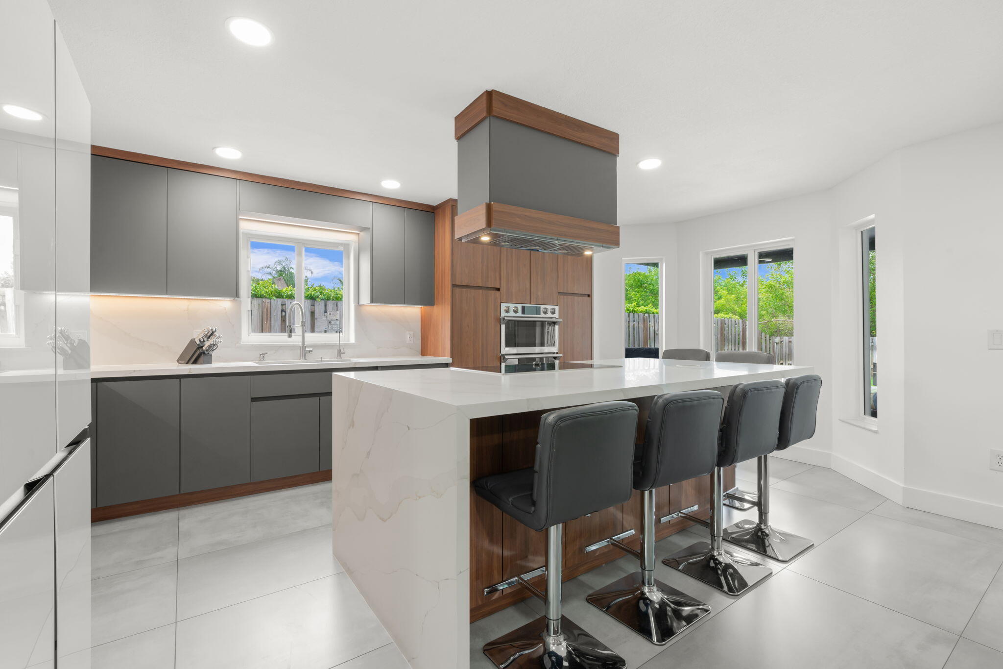 52 Gables Boulevard Property Photo 17