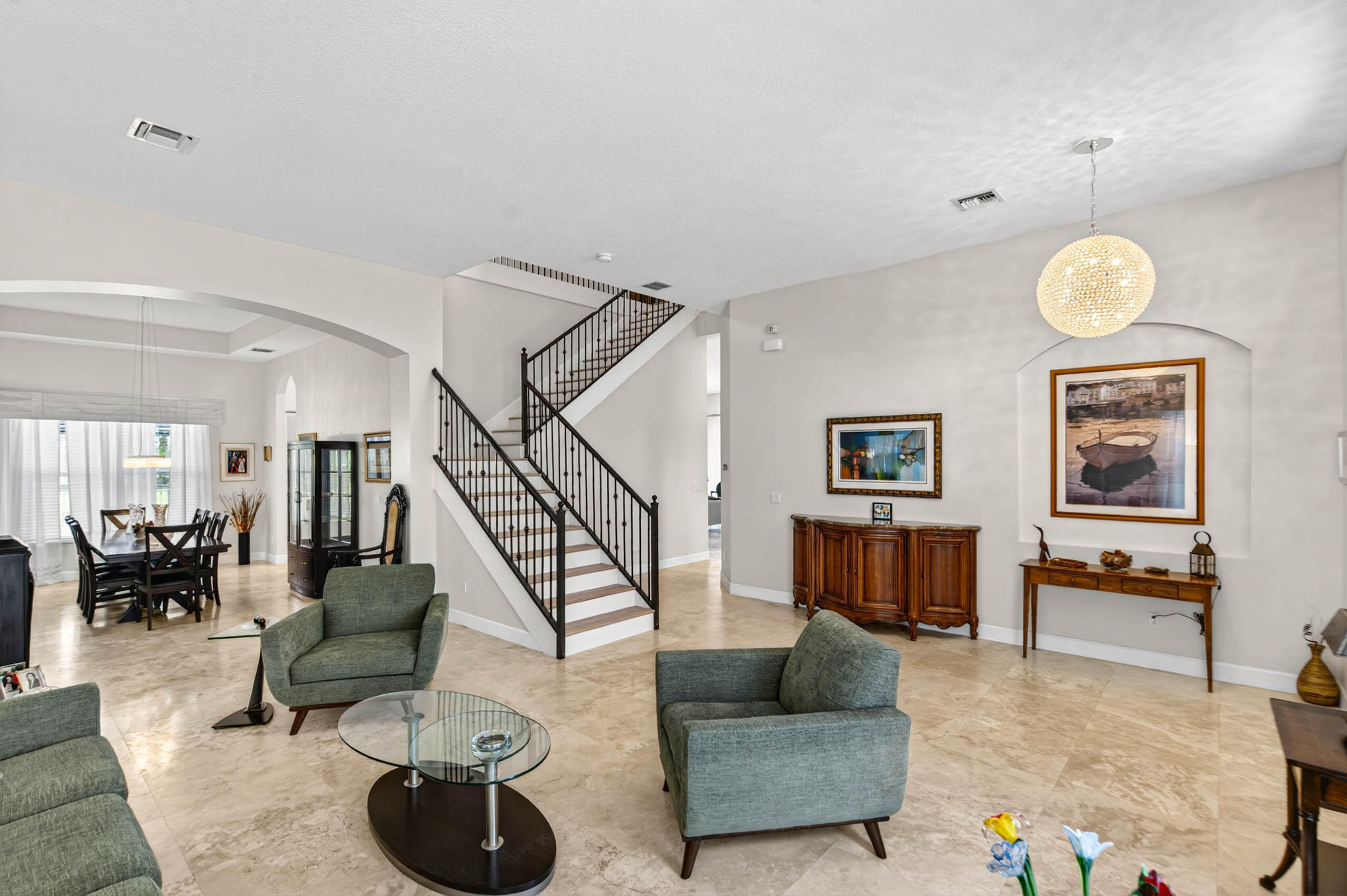 9898 Coronado Lake Drive Property Photo 4