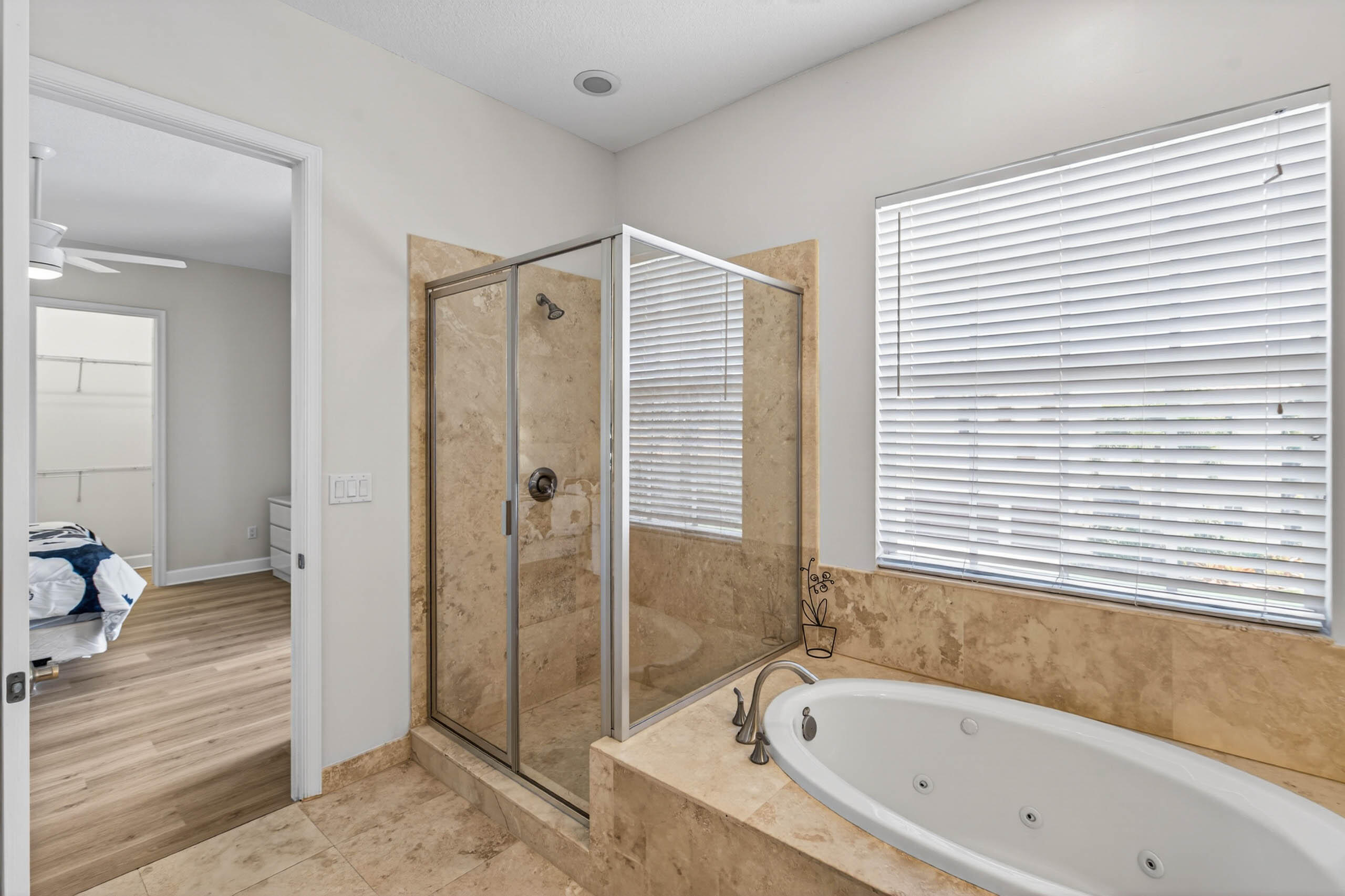 9898 Coronado Lake Drive Property Photo 36