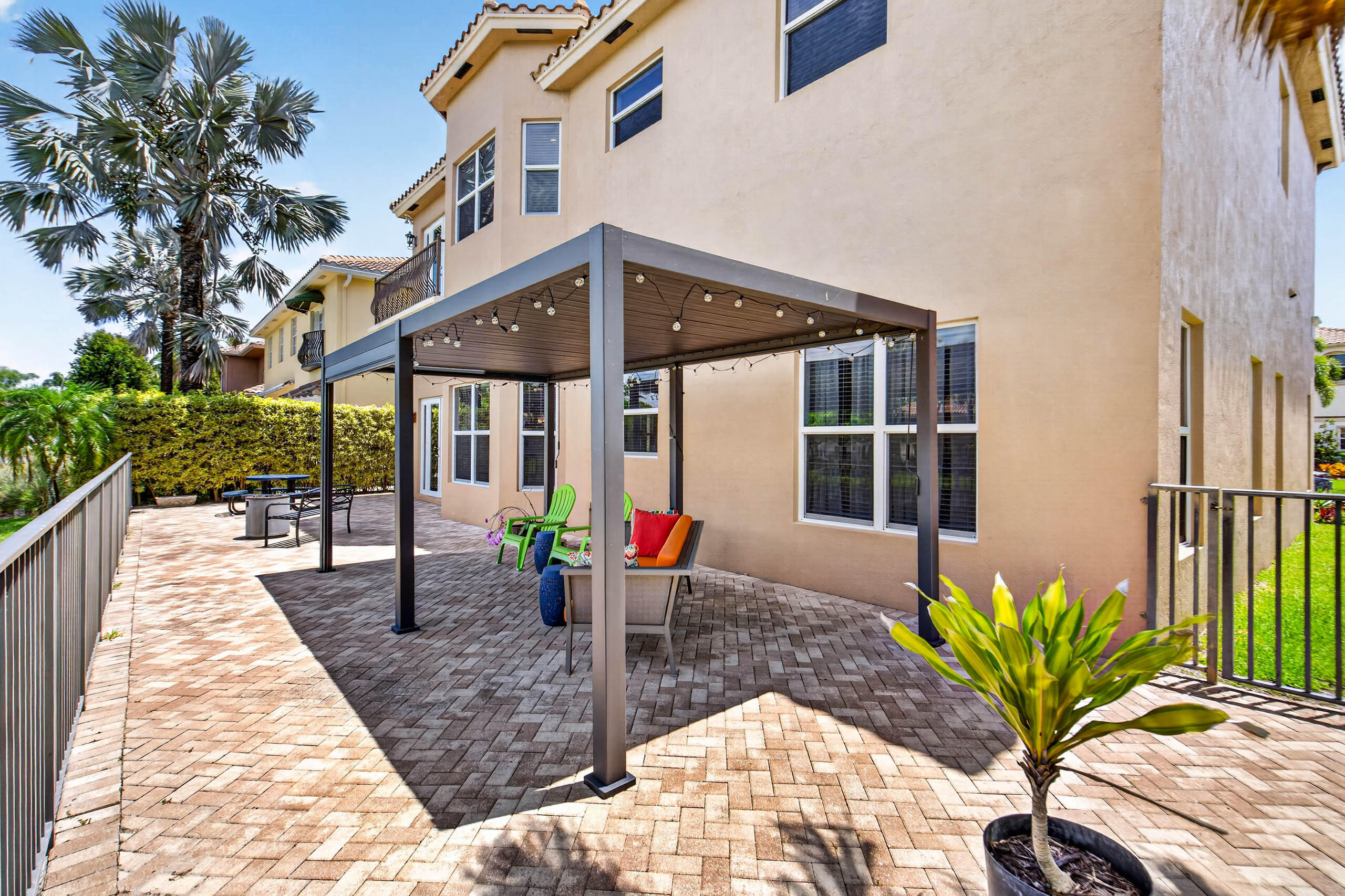 9898 Coronado Lake Drive Property Photo 44