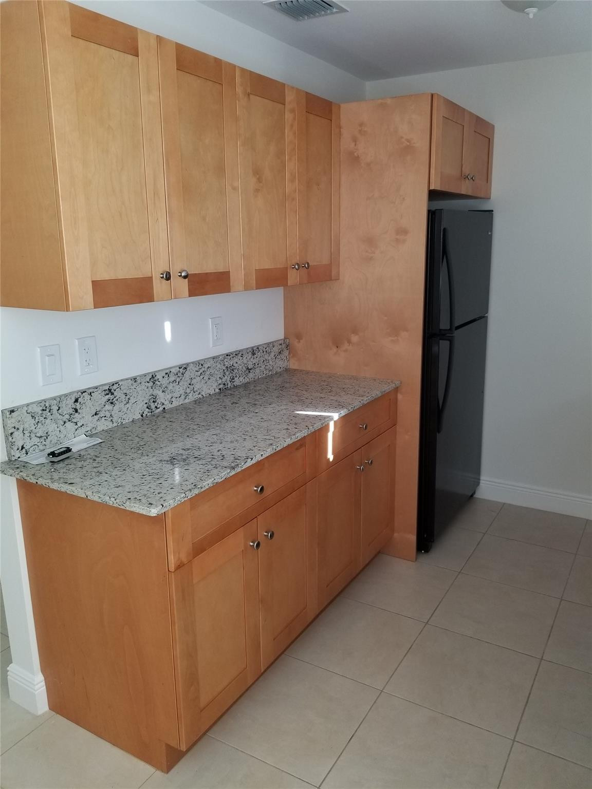5171 Eadie Place Unit # 5171 - 5177 Property Photo 3