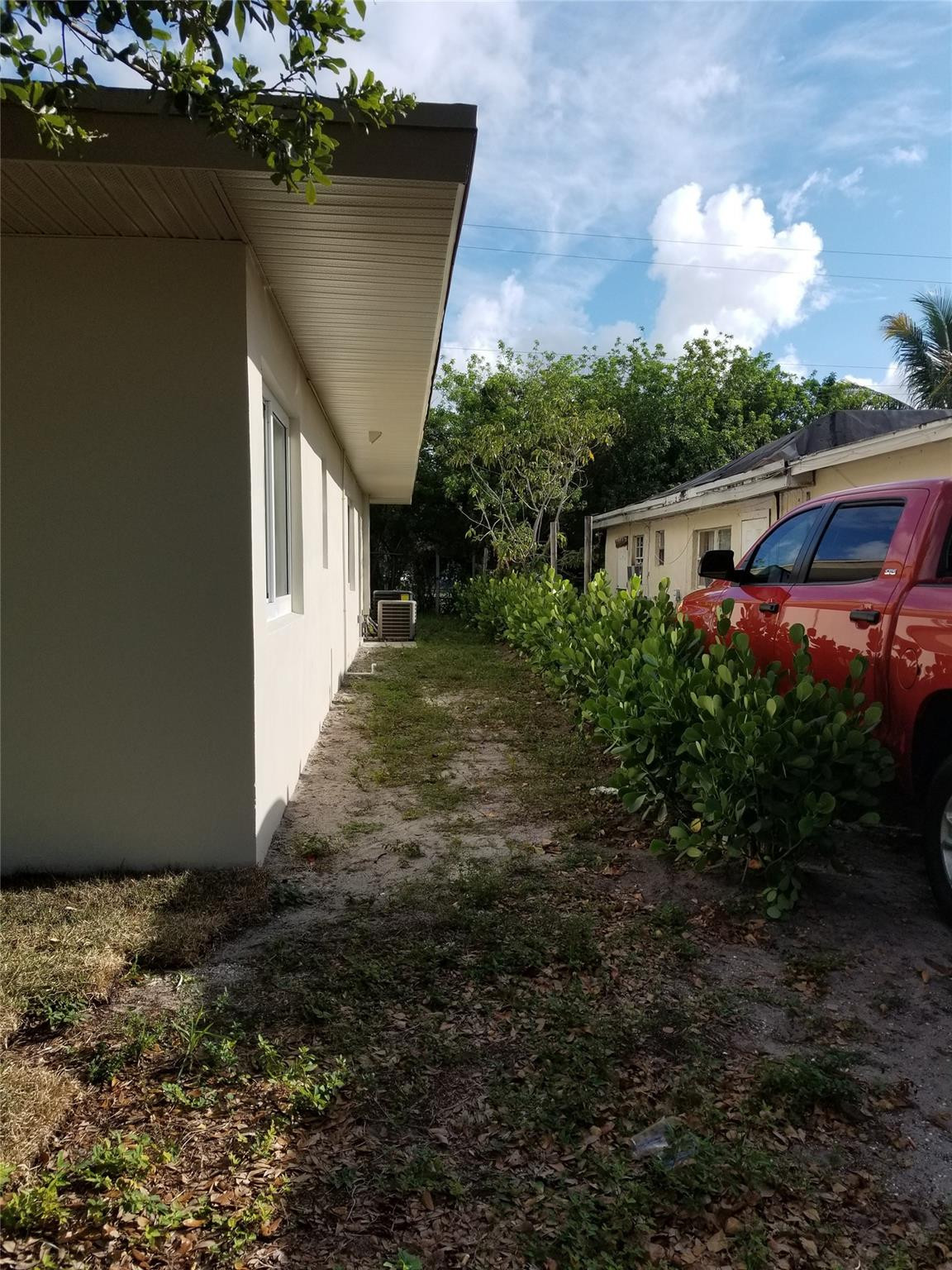 5171 Eadie Place Unit # 5171 - 5177 Property Photo 17