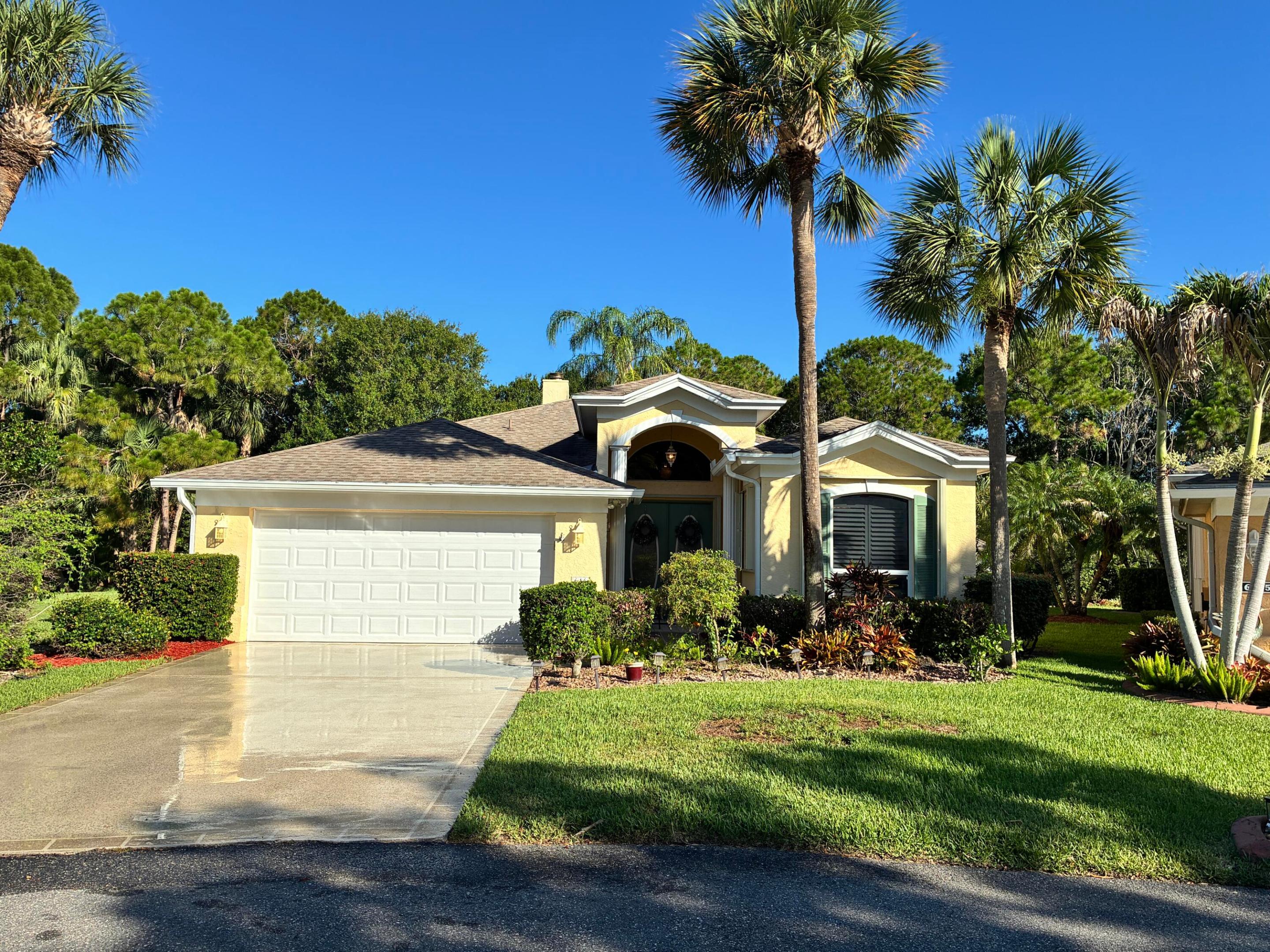 646 Venetto Court Property Photo 1