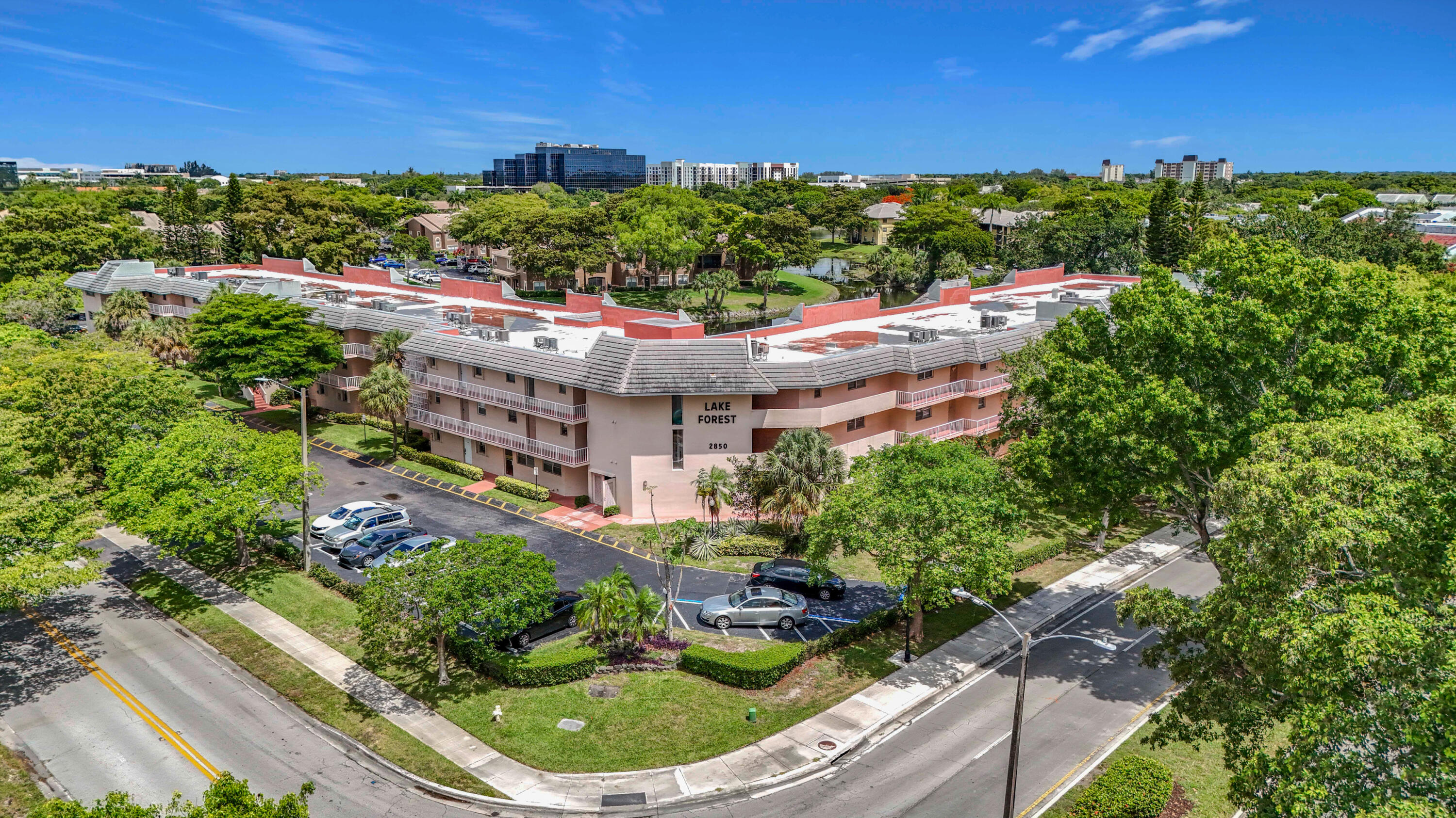 2850 Forest Hills Boulevard 212