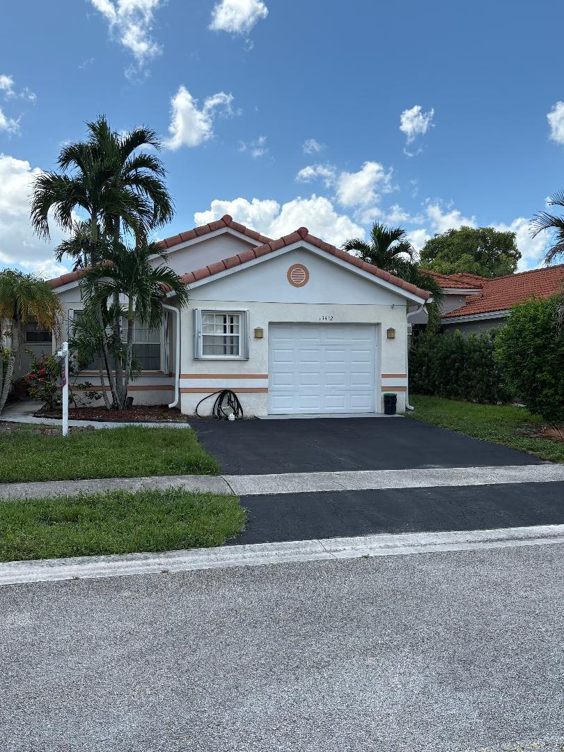 13412 Nw 5th Place Property Photo 1