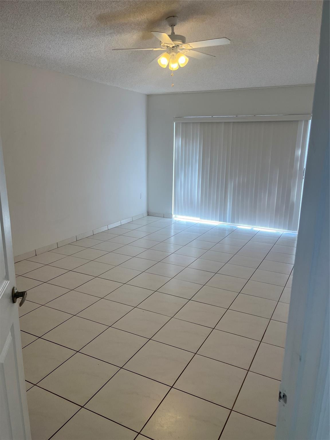 13412 Nw 5th Place Property Photo 7