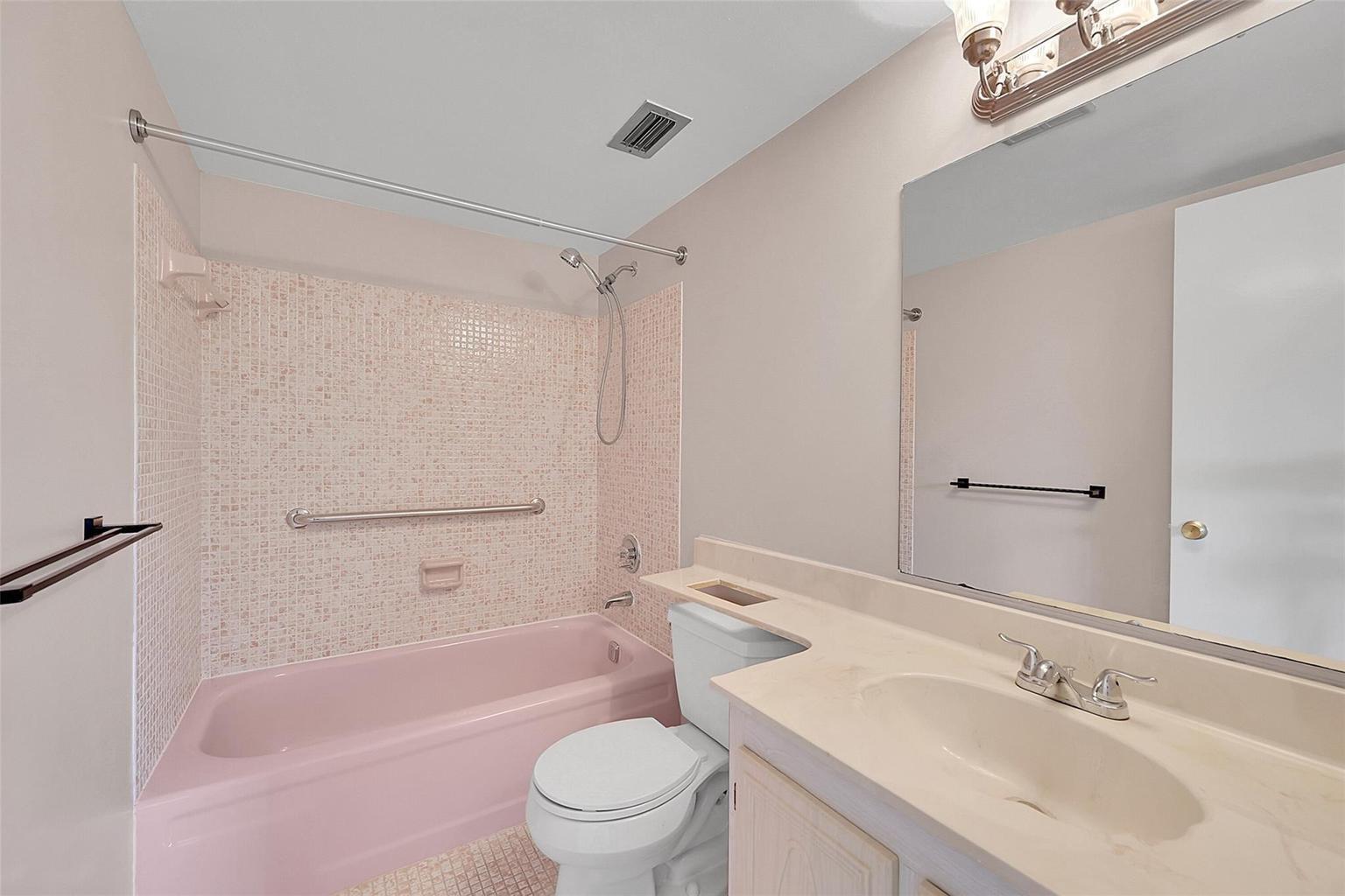 23 Abbey Lane 202 Property Photo 12