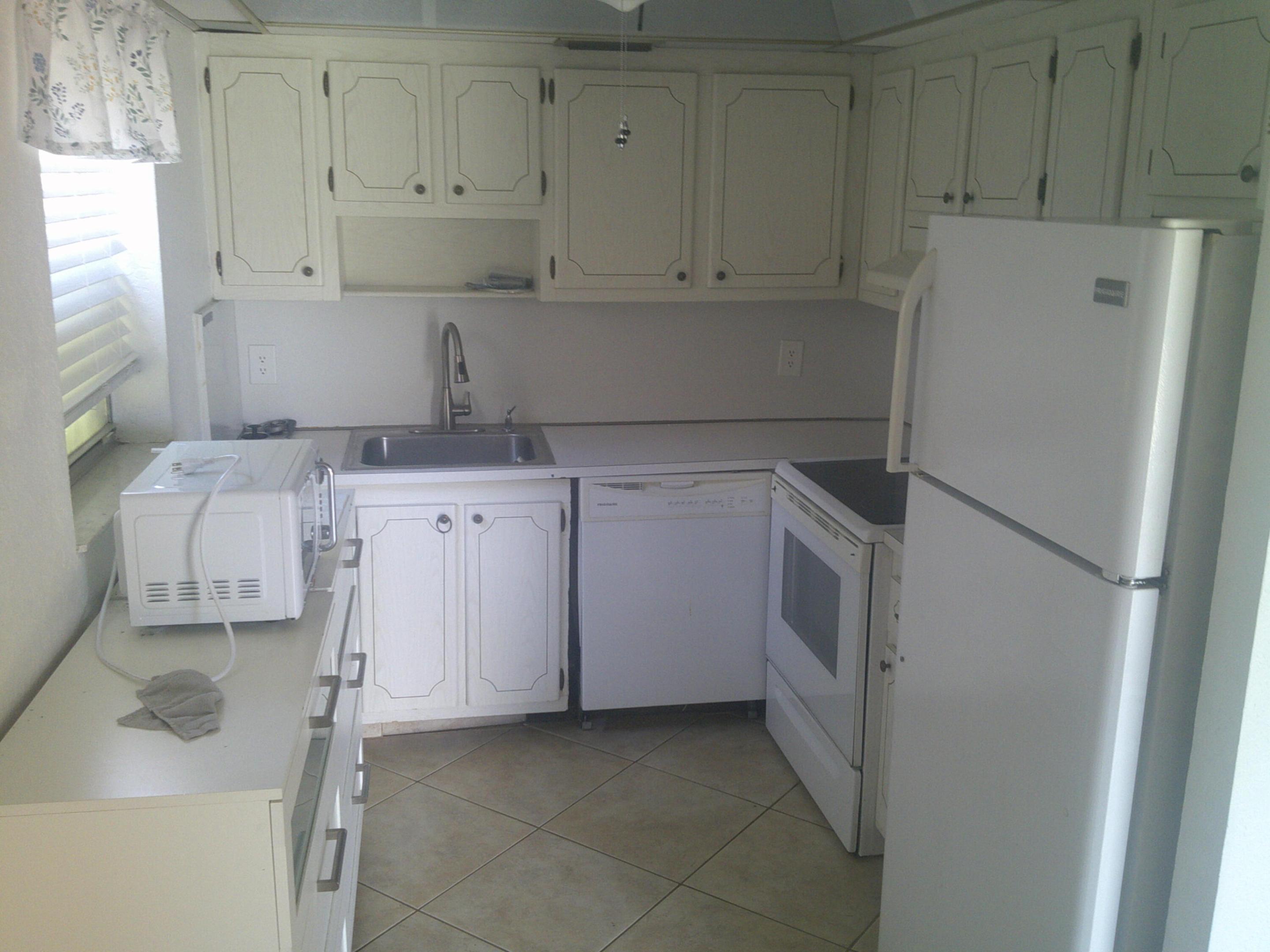588 Brittany M Property Photo 3