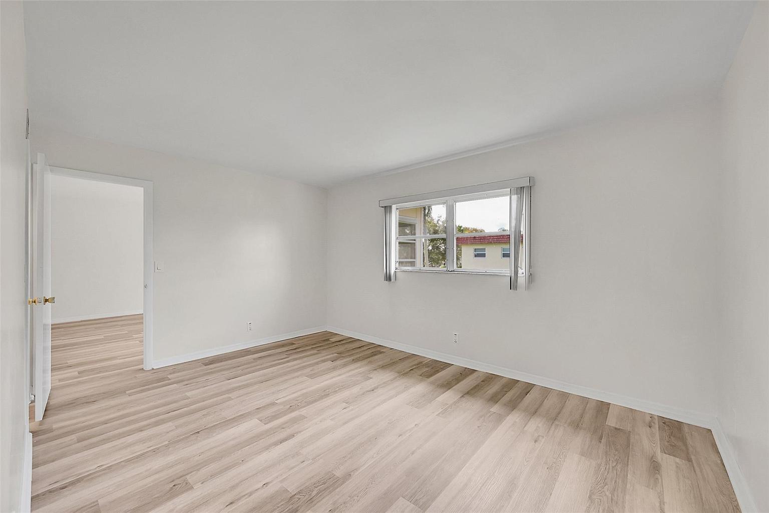 23 Abbey Lane 202 Property Photo 11
