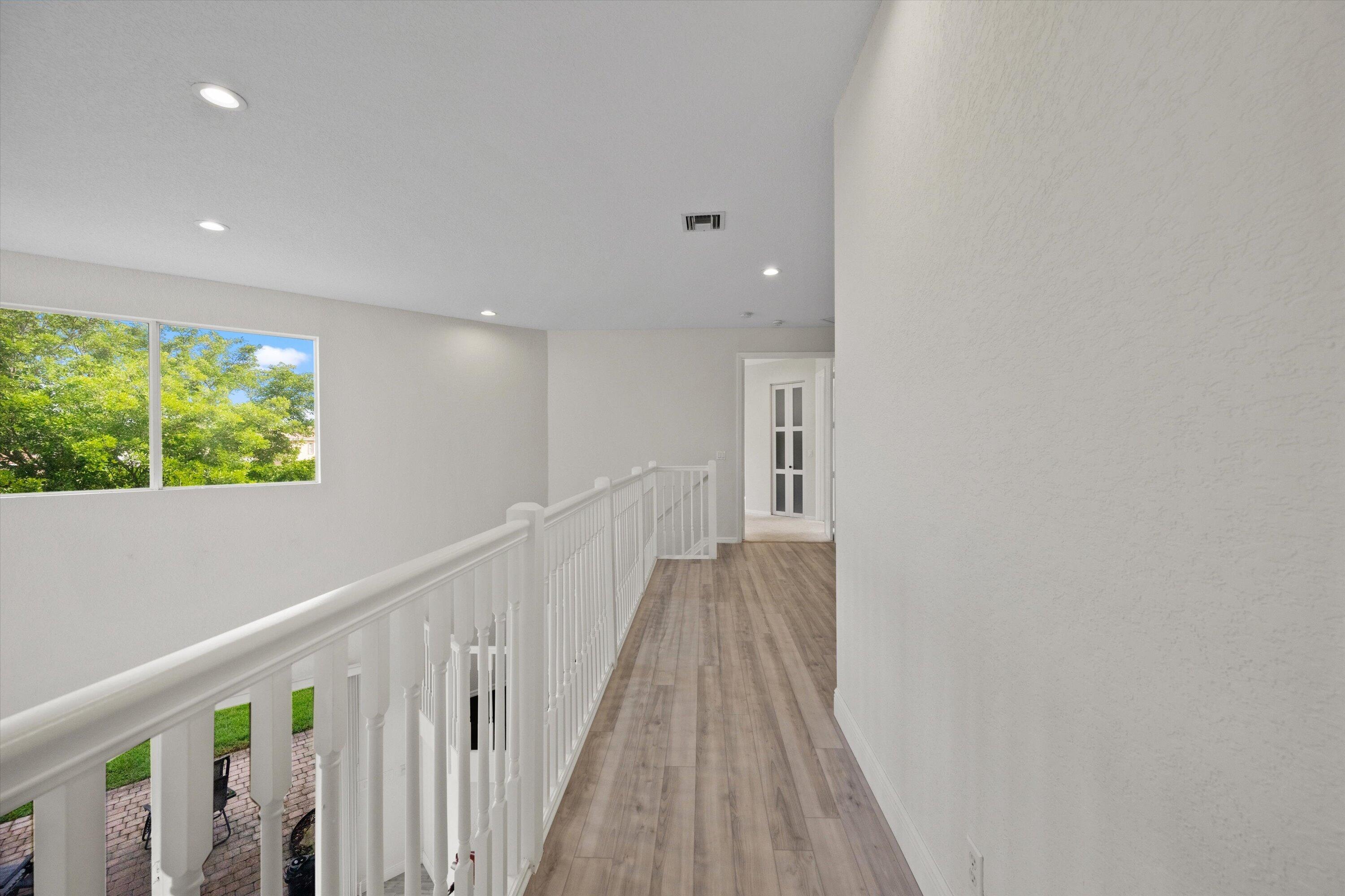 1215 Creekside Drive Property Photo 32