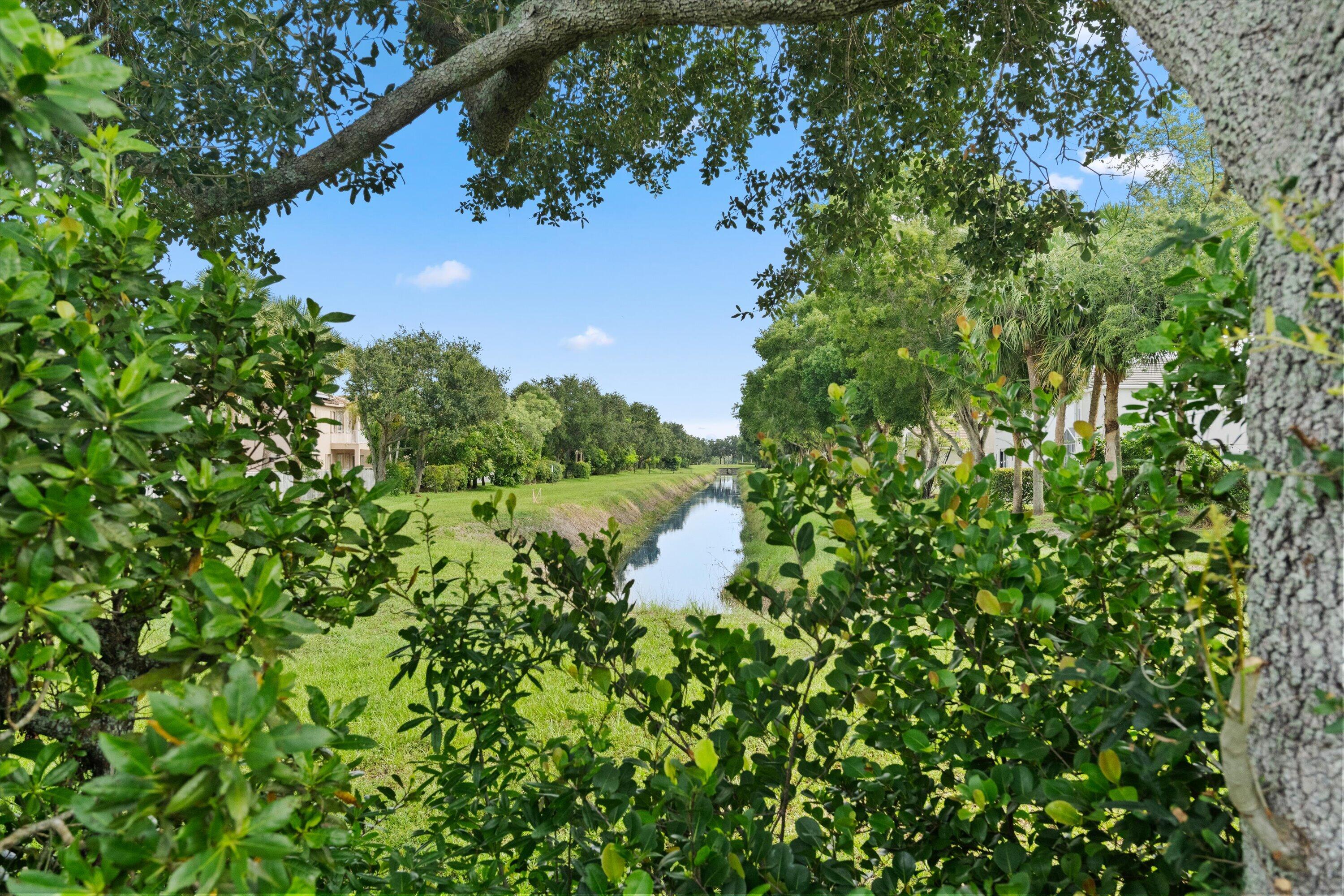 1215 Creekside Drive Property Photo 56