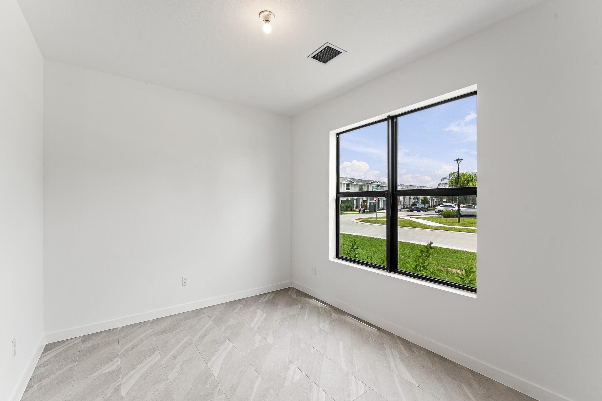 7116 Brenner Avenue Property Photo 3