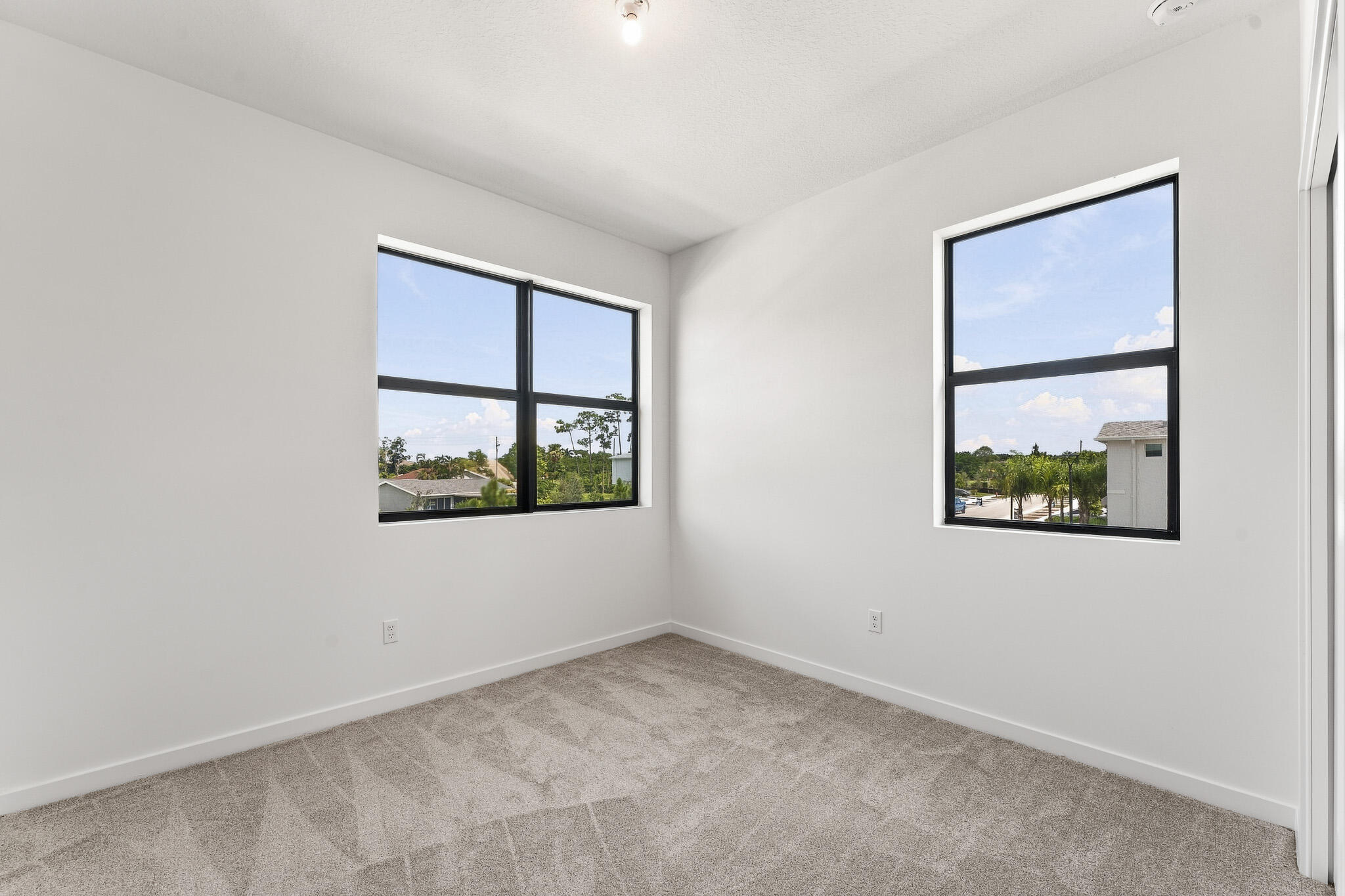 7116 Brenner Avenue Property Photo 8