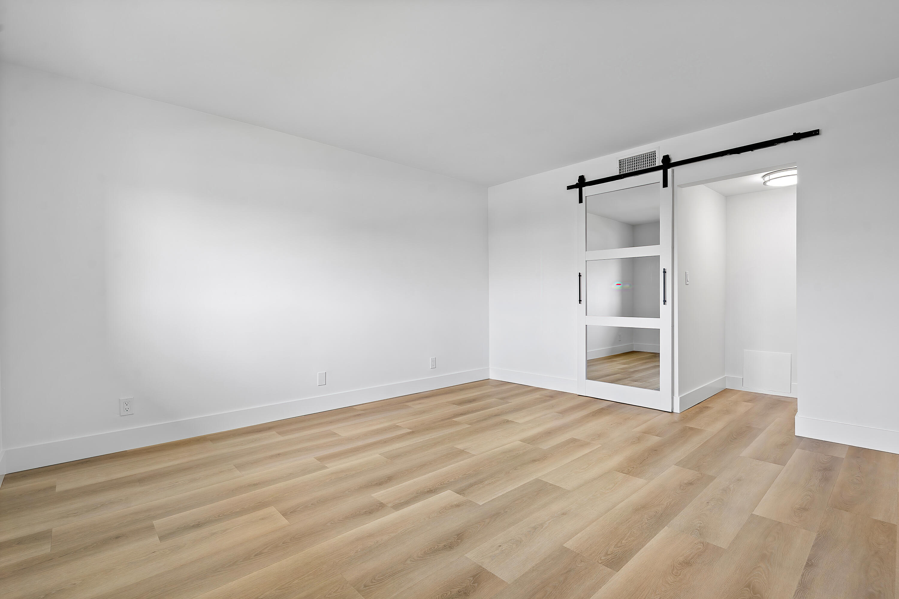 750 Ne Spanish River Boulevard 1090 Property Photo 16