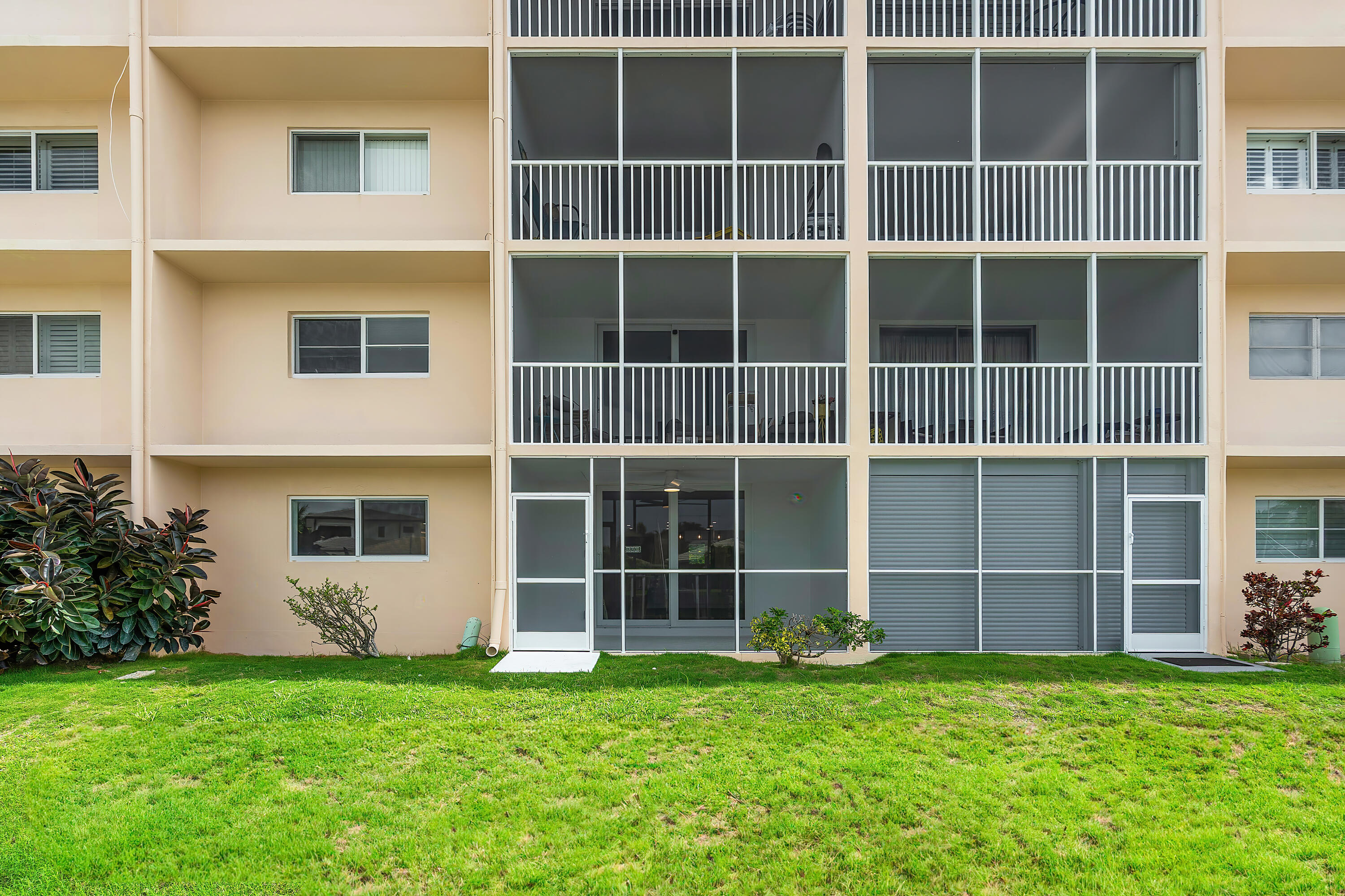 750 Ne Spanish River Boulevard 1090 Property Photo 26