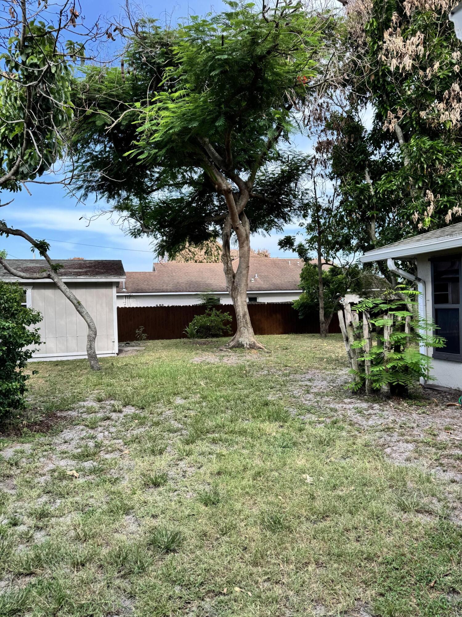 749 Sw Mccracken Avenue Property Photo 20