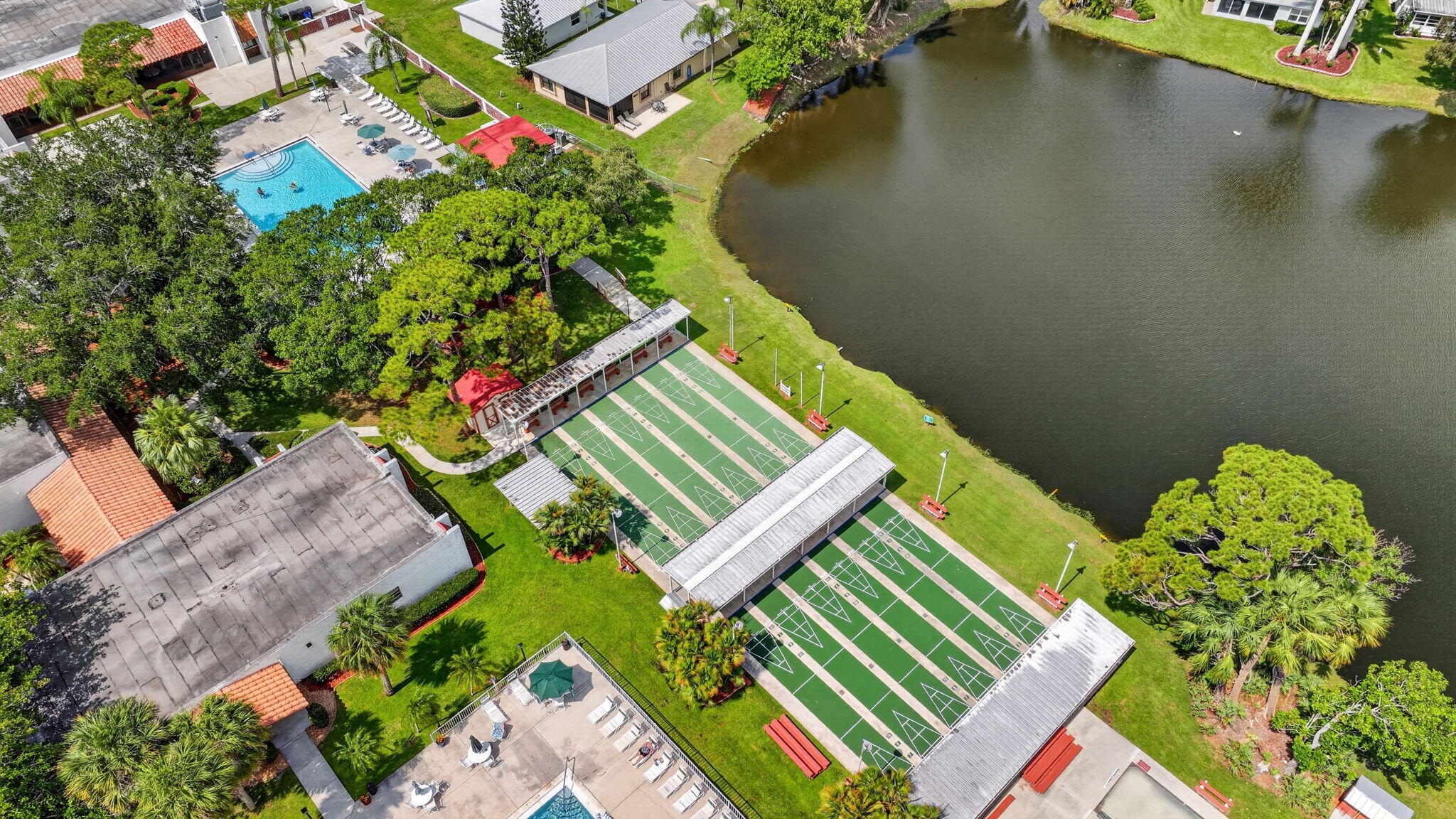 173 Mediterranean Boulevard N Property Photo 44