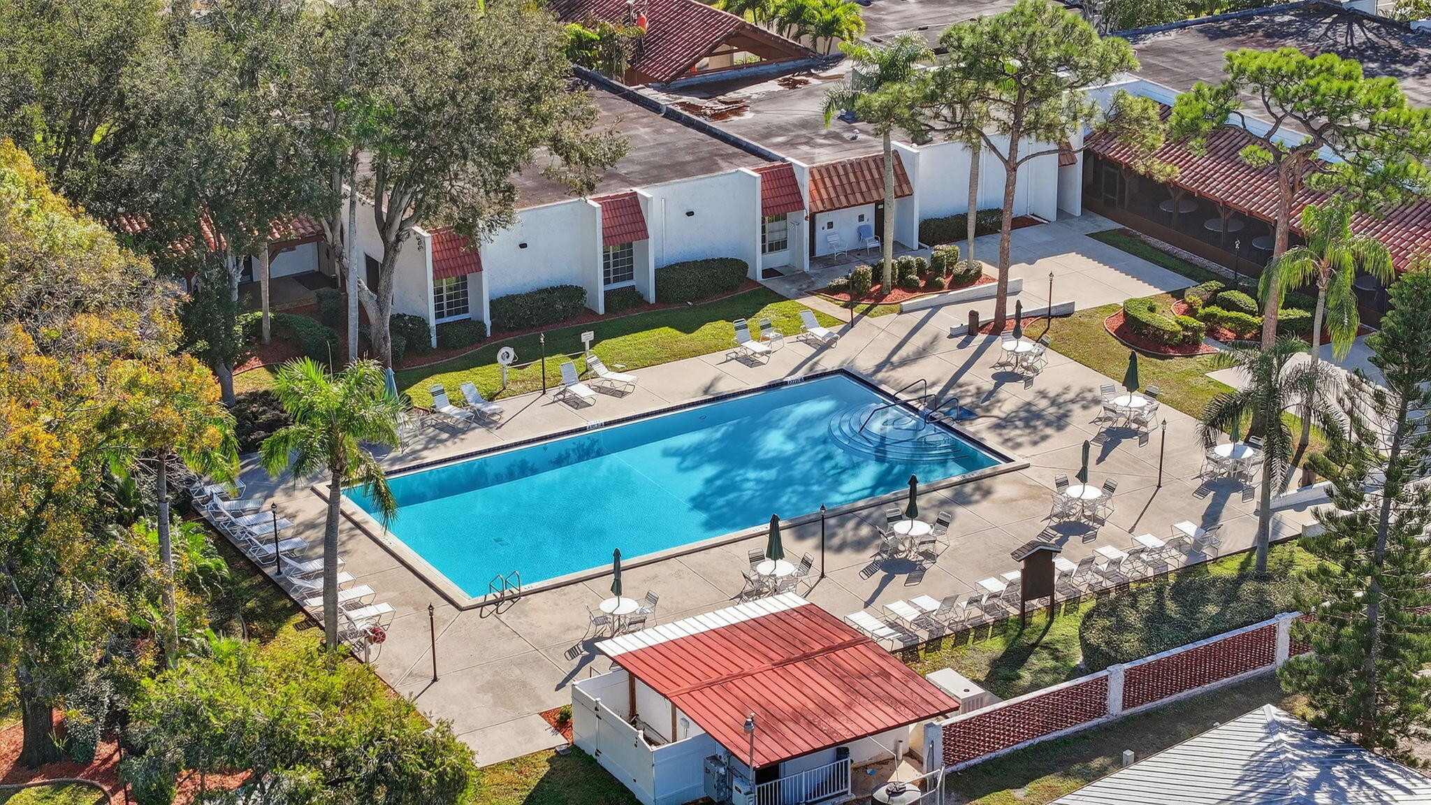 173 Mediterranean Boulevard N Property Photo 58