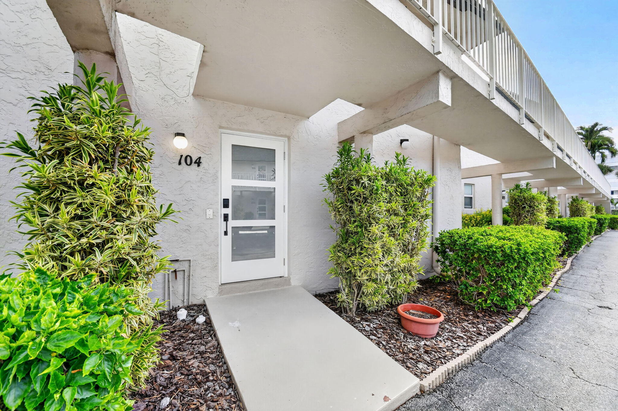 3601 S Ocean Boulevard 104 Property Photo 2