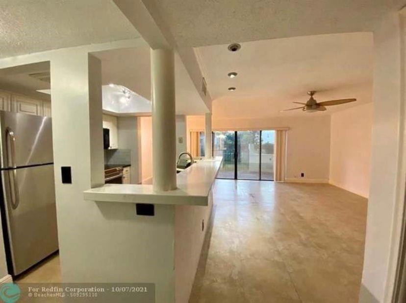 8801 W Sample Road 4 Property Photo 4