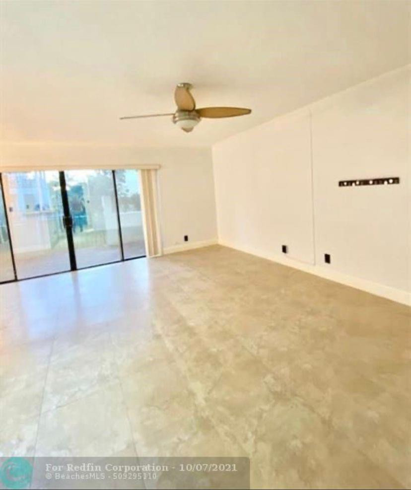 8801 W Sample Road 4 Property Photo 8