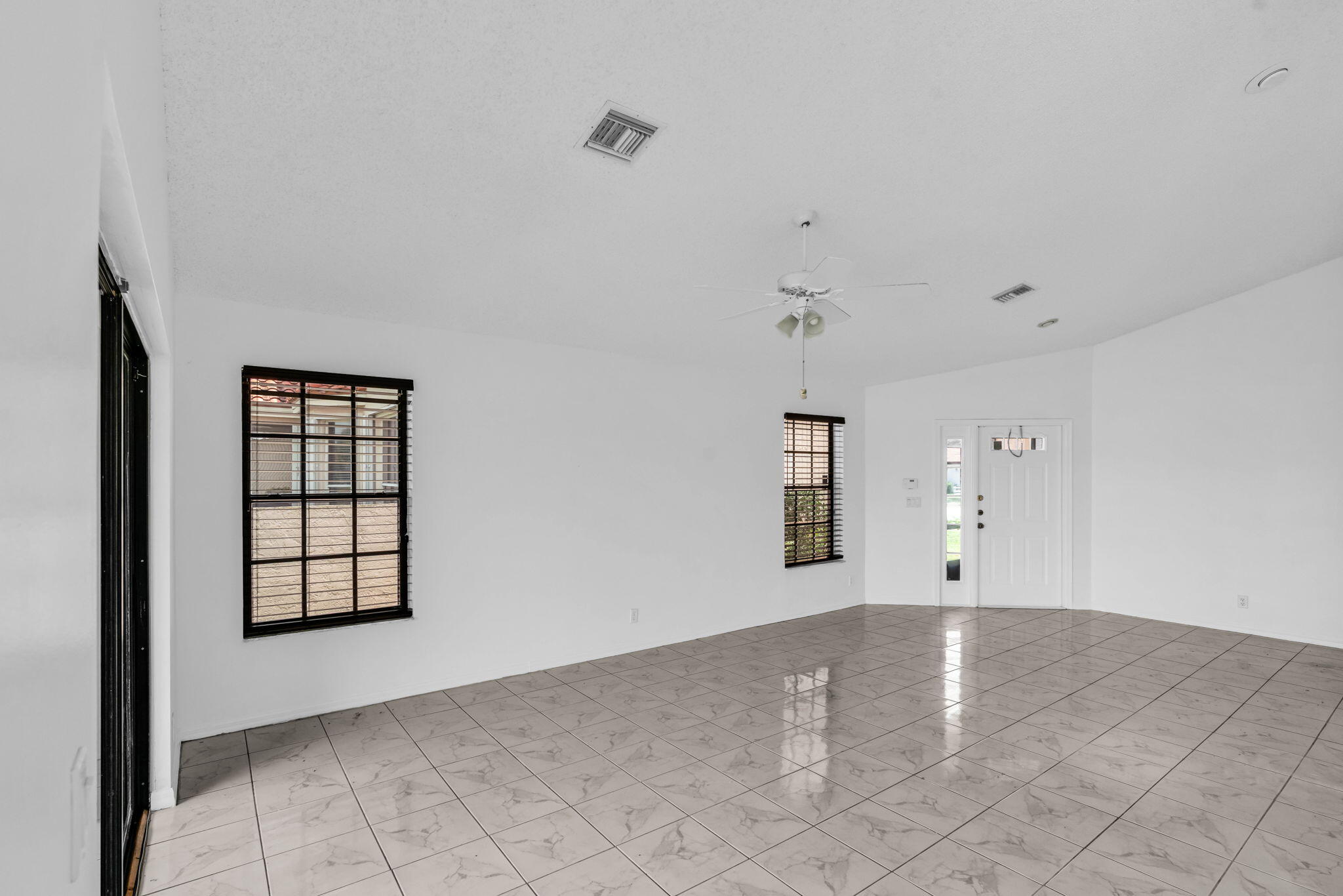 12382 Pleasant Green Way Property Photo 15